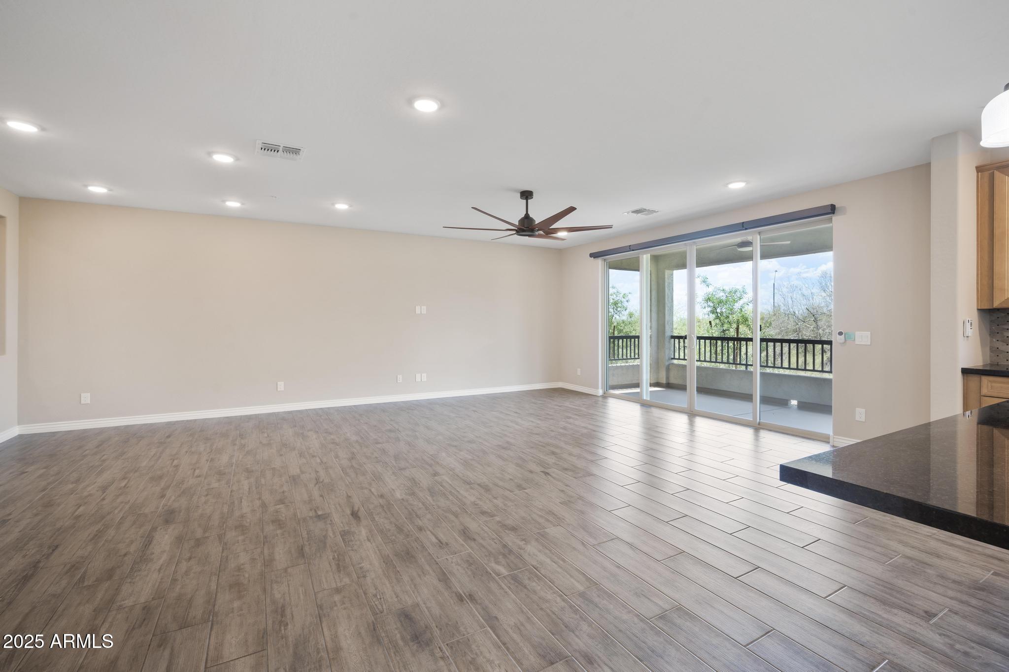 5100 E RANCHO PALOMA Drive E 1046