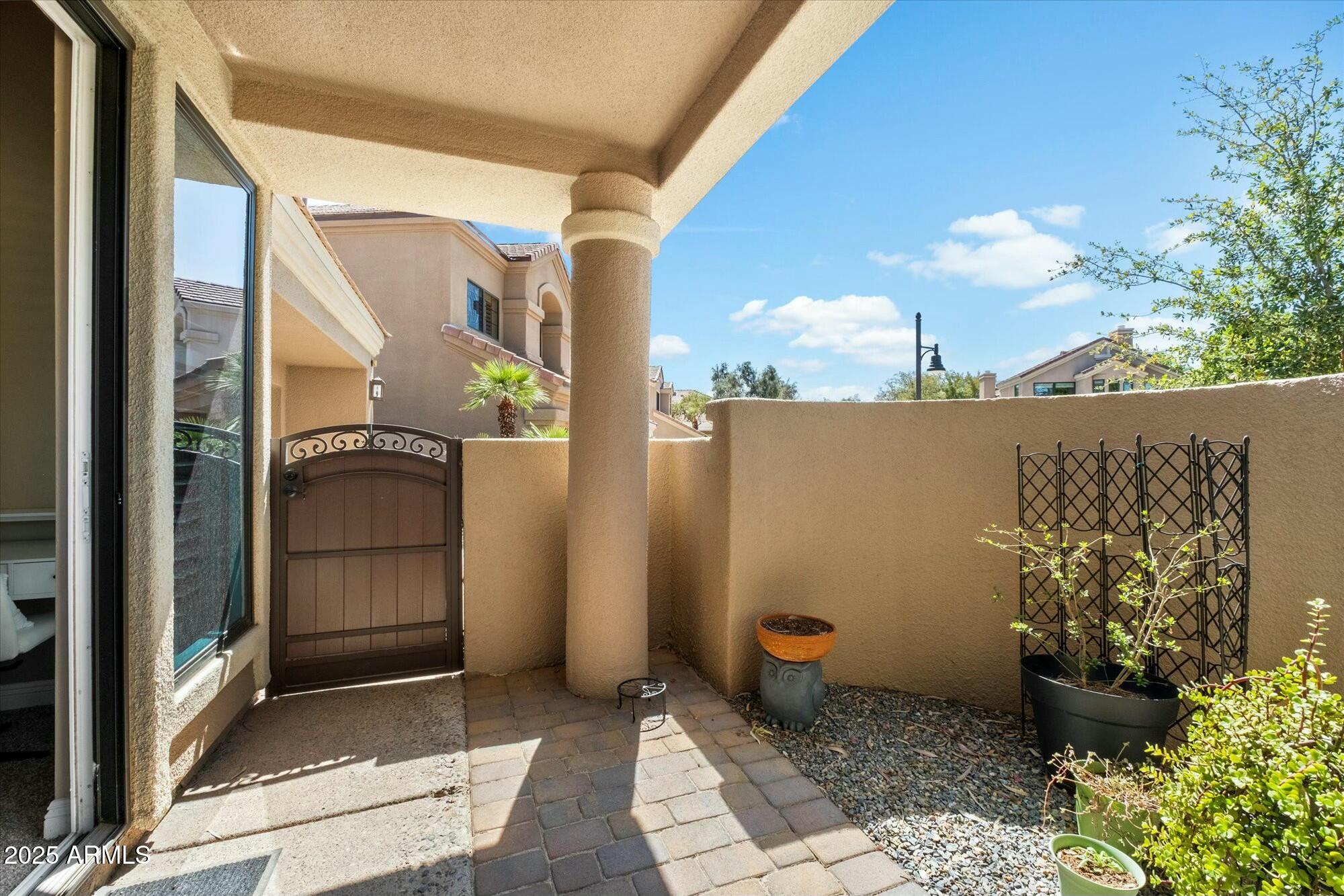 7525 E GAINEY RANCH Road, 130