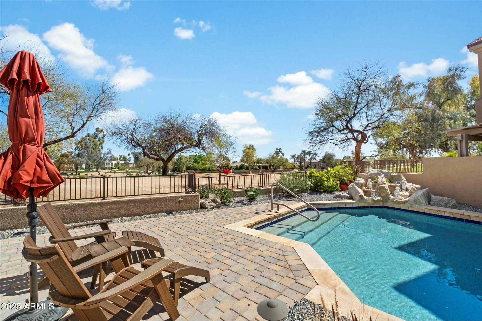 7525 E GAINEY RANCH Road, 130