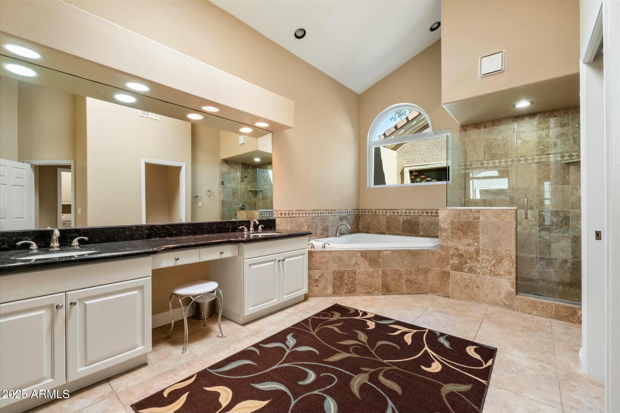 7525 E GAINEY RANCH Road, 130