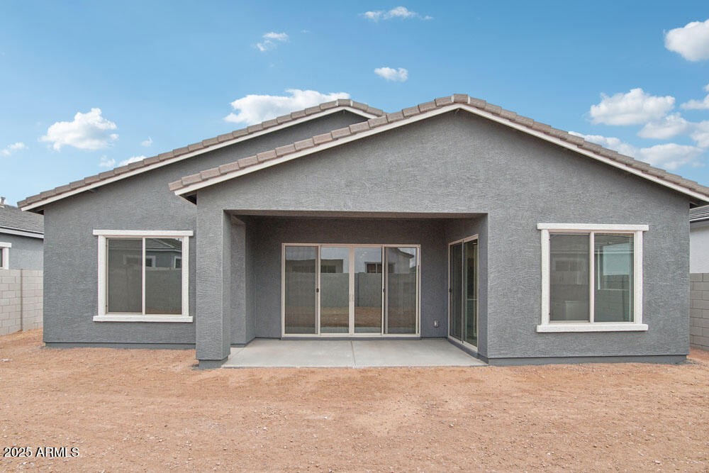 11432 E UTOPIA Avenue
