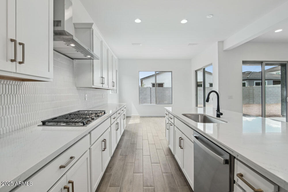 11432 E UTOPIA Avenue