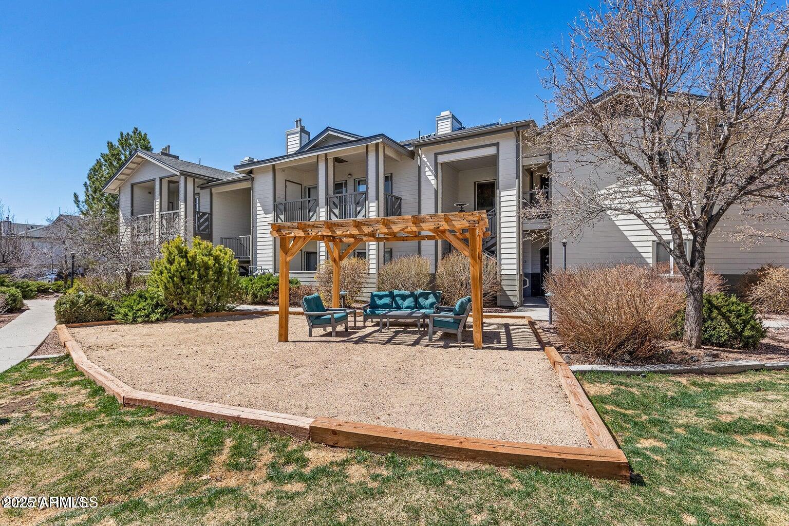 4343 E SOLIERE Avenue 2070