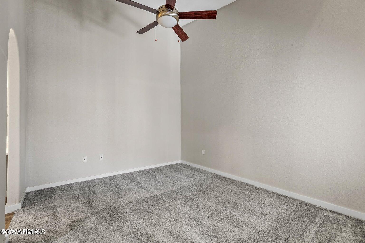 4343 E SOLIERE Avenue 2070