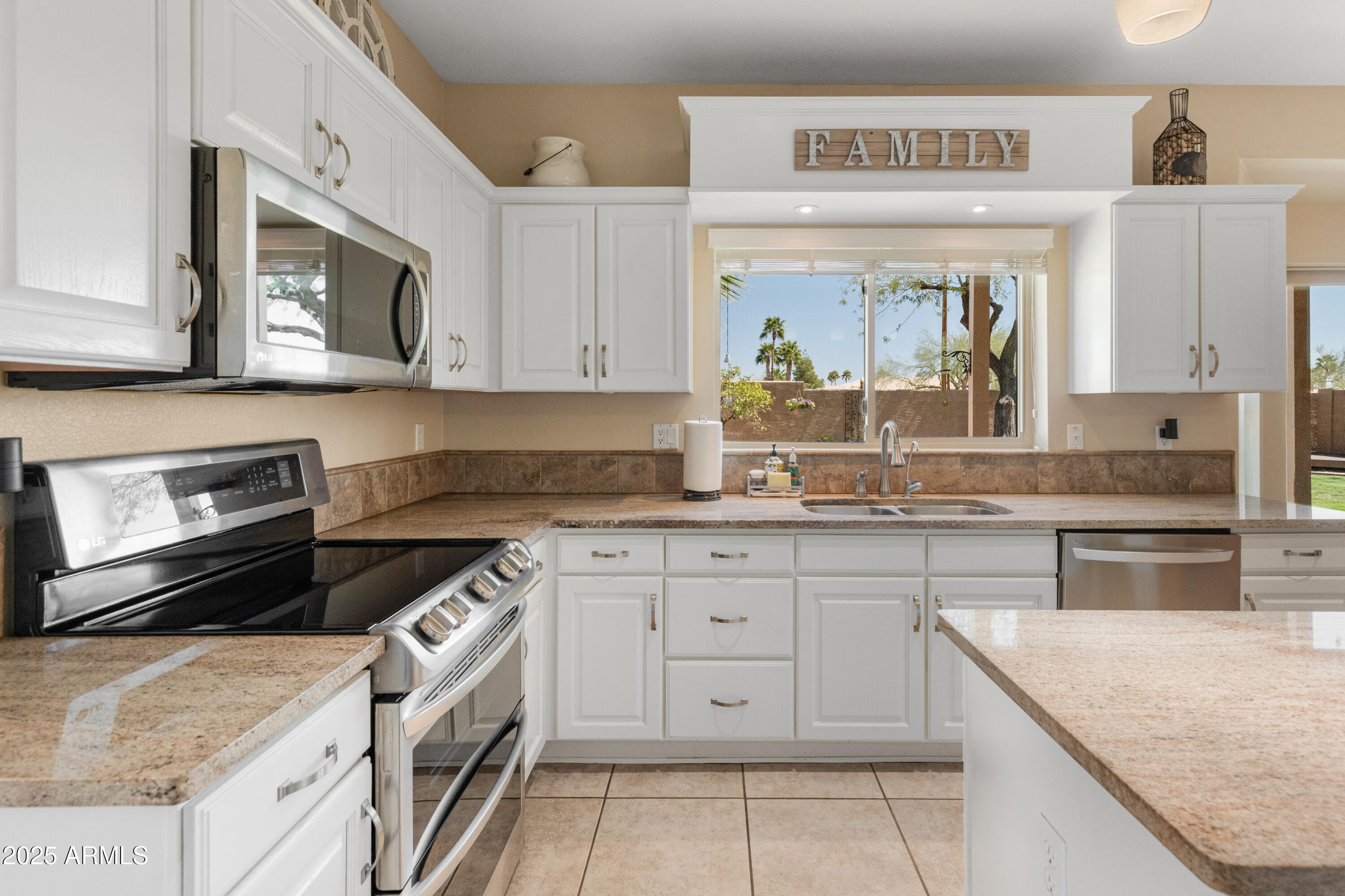 15055 S 40TH Place