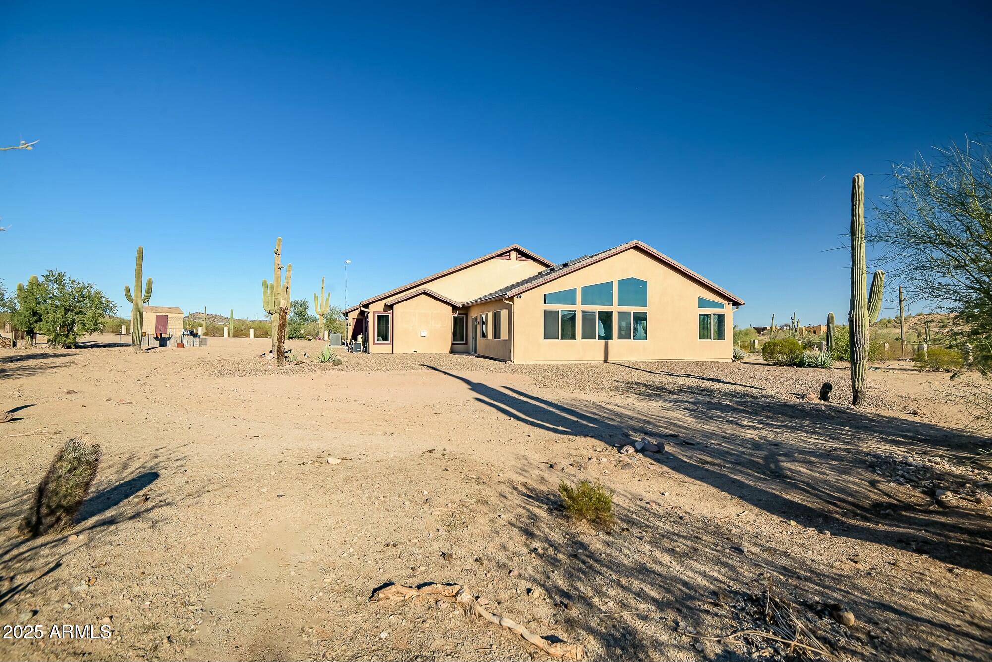 7593 W VIVIAN Place