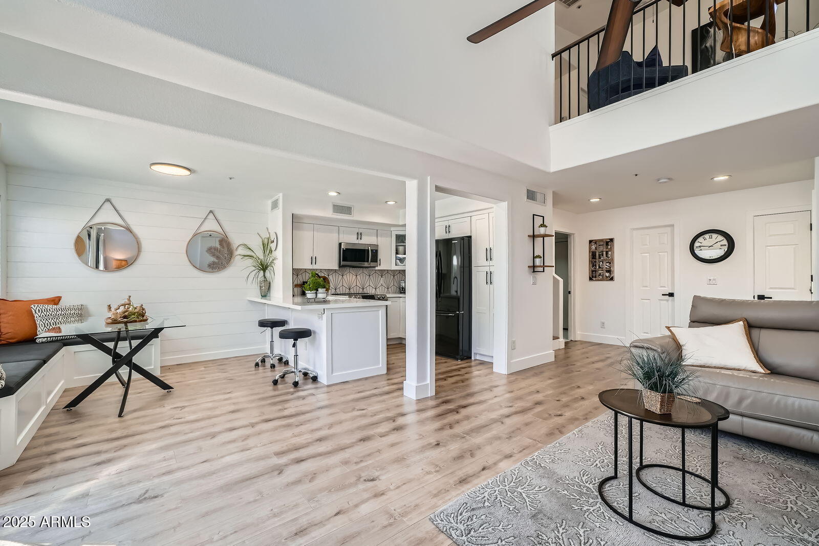 1155 W EDGEWATER Drive