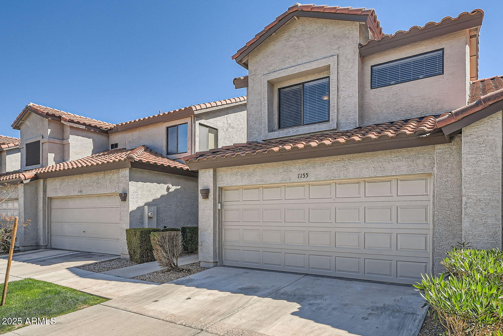 1155 W EDGEWATER Drive