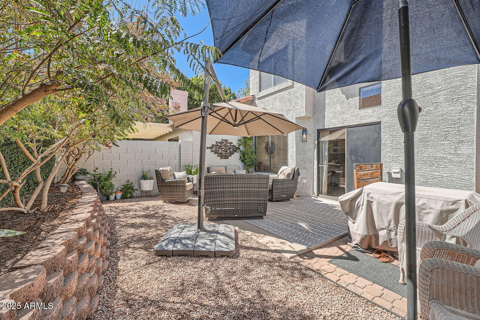 1155 W EDGEWATER Drive
