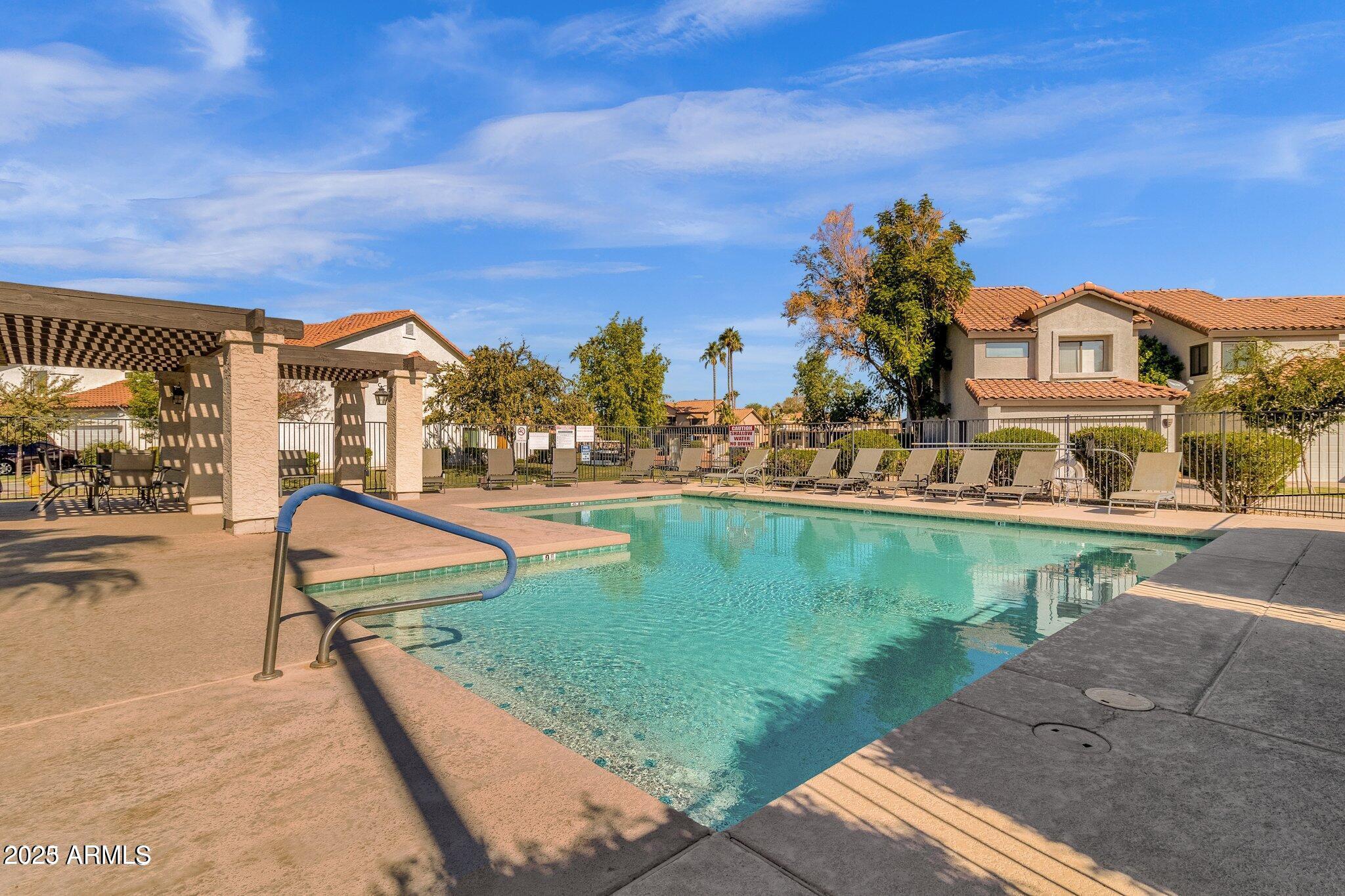 1155 W EDGEWATER Drive