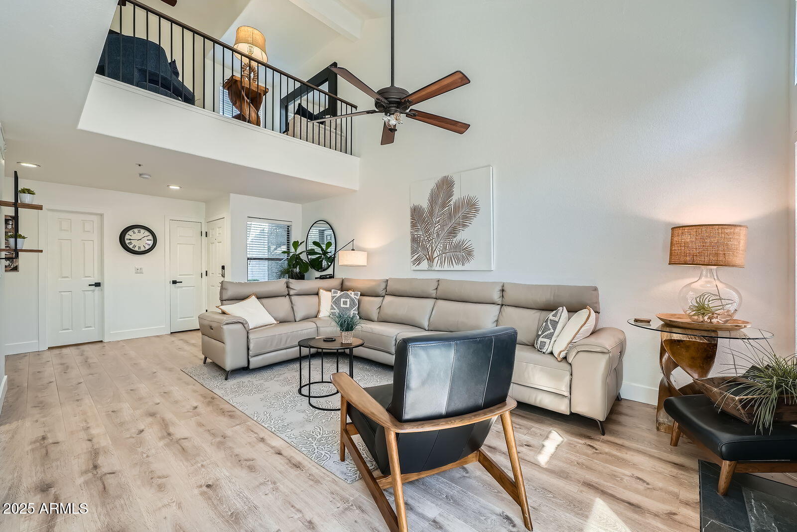 1155 W EDGEWATER Drive