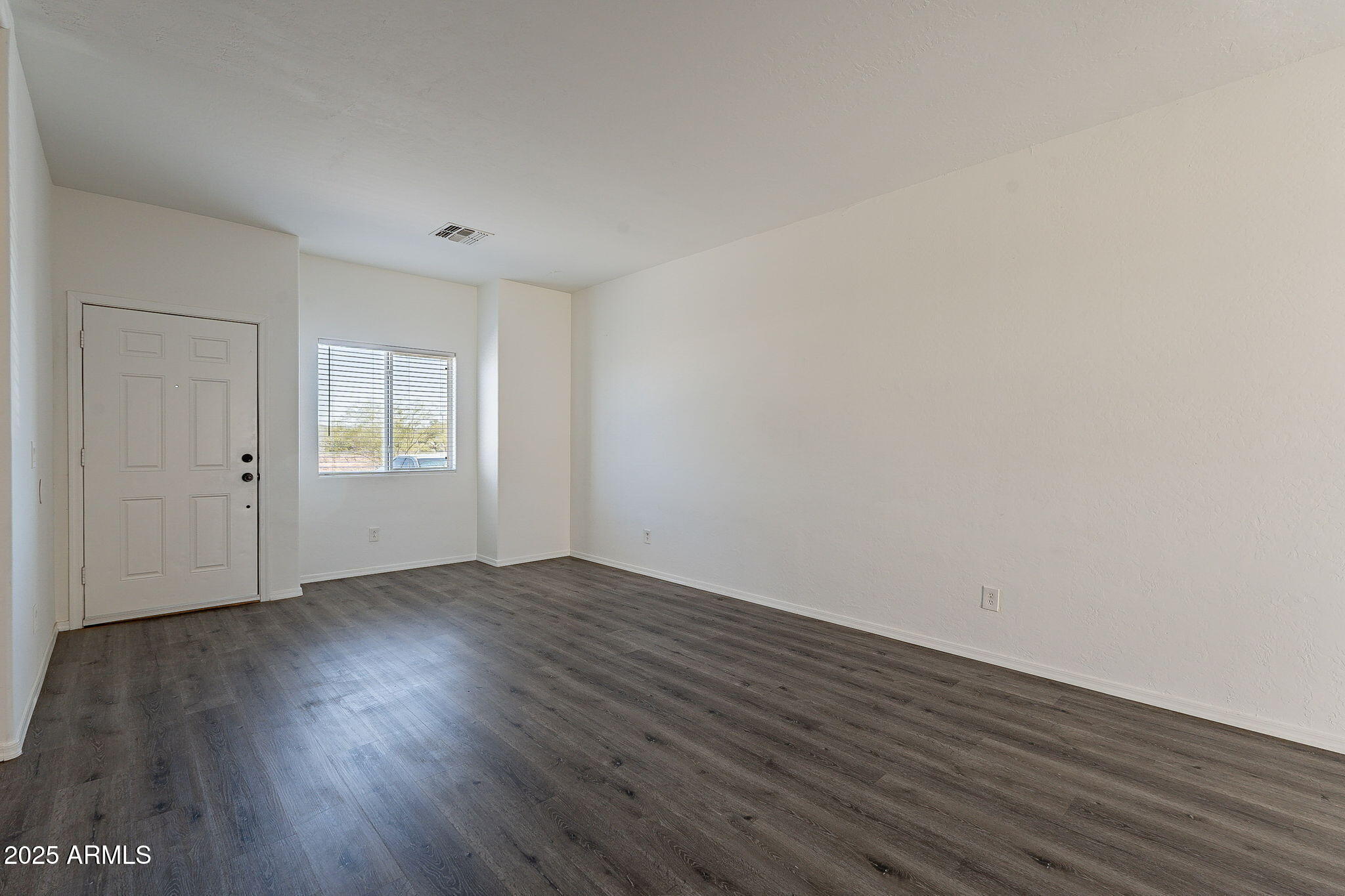 2300 E MAGMA Road 160