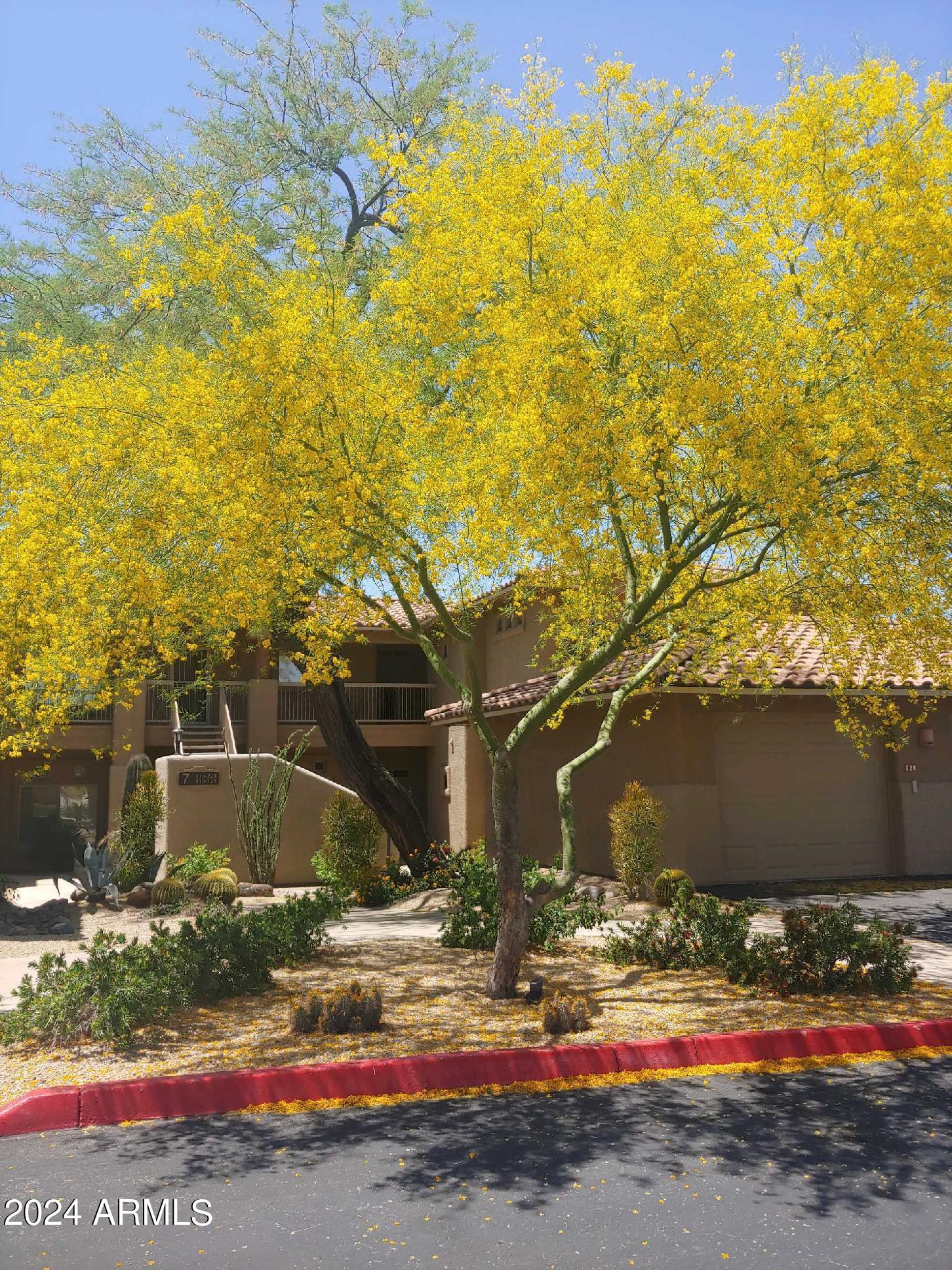 8880 E PARAISO Drive 121