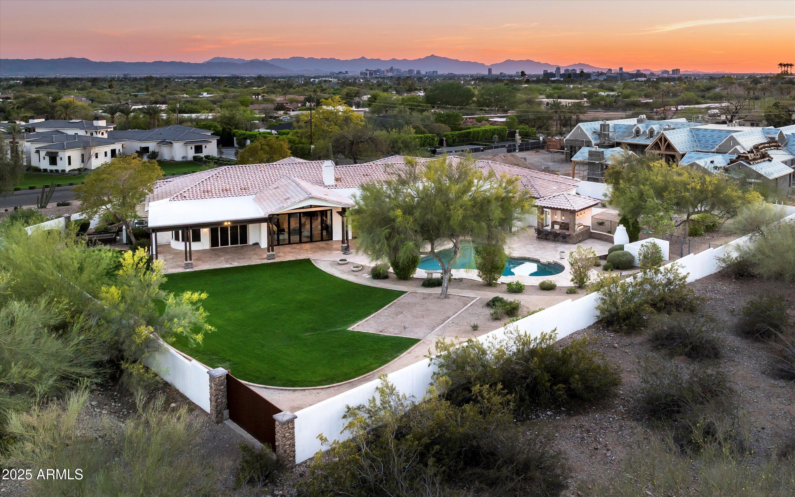 3802 E BETHANY HOME Road