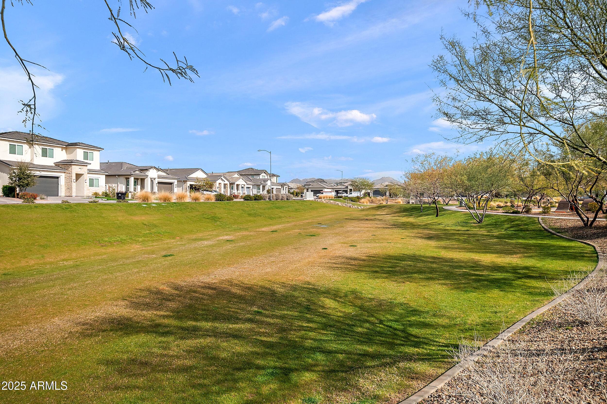 4864 E MURIEL Drive