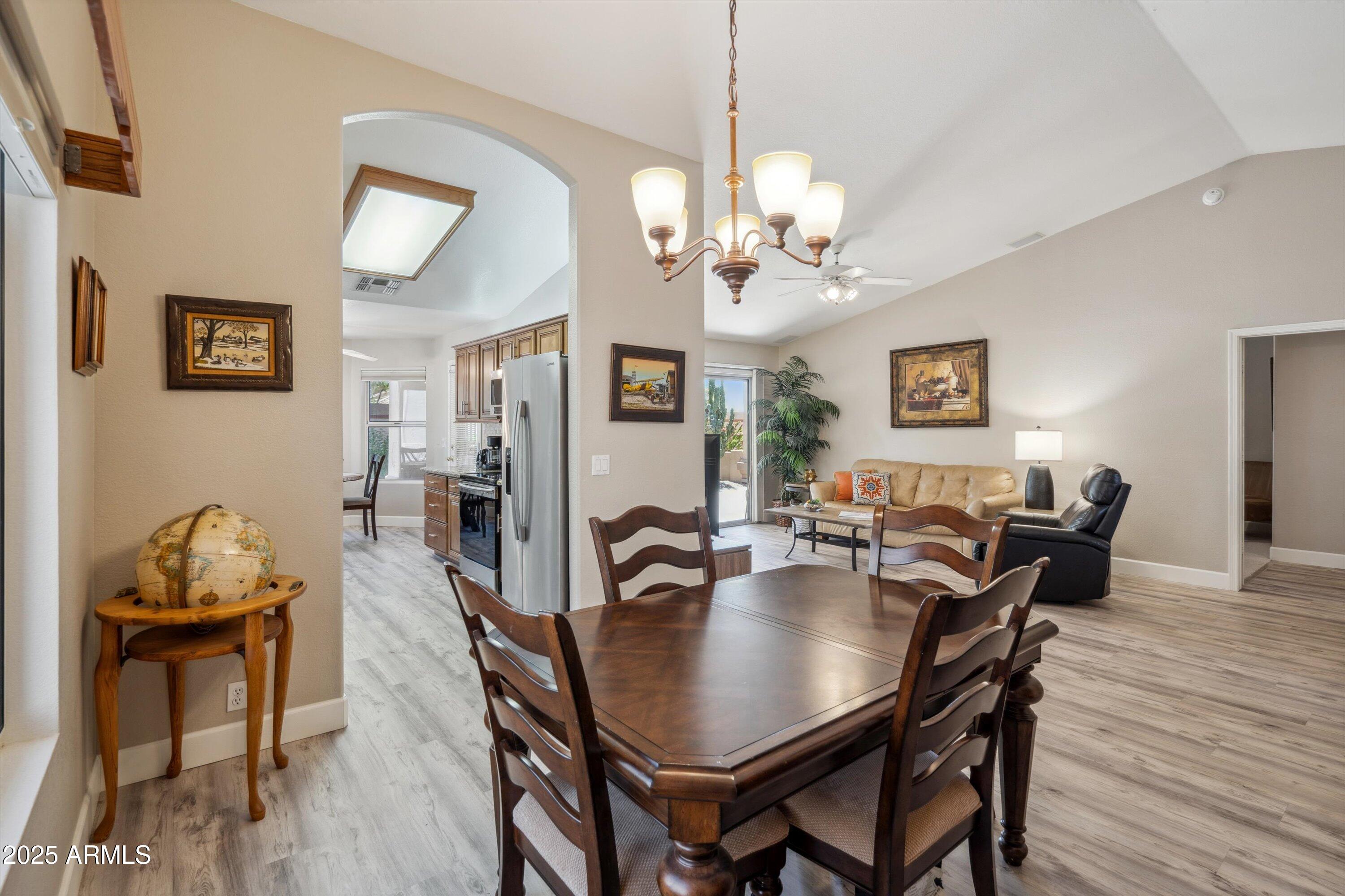 8405 W UTOPIA Road