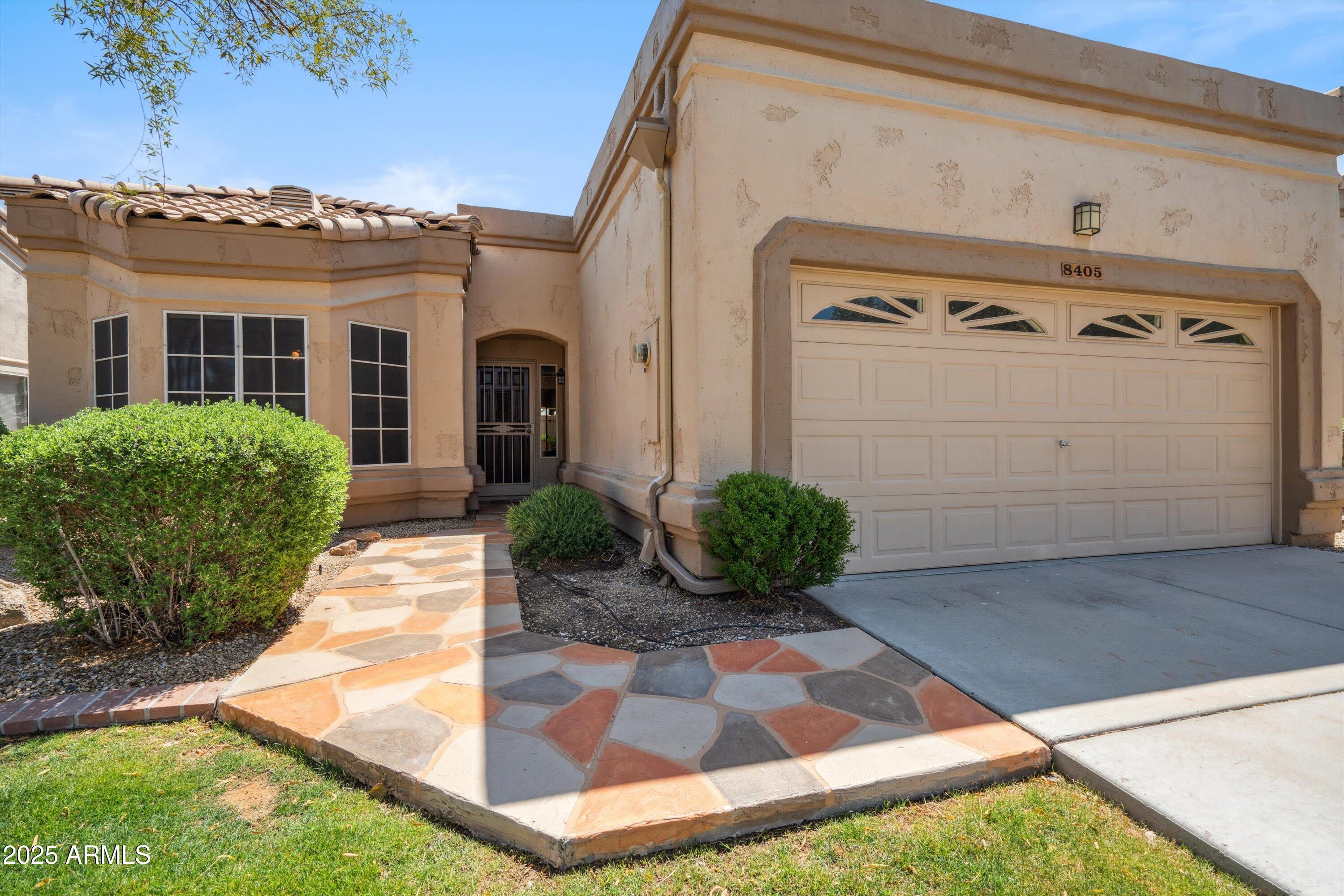 8405 W UTOPIA Road