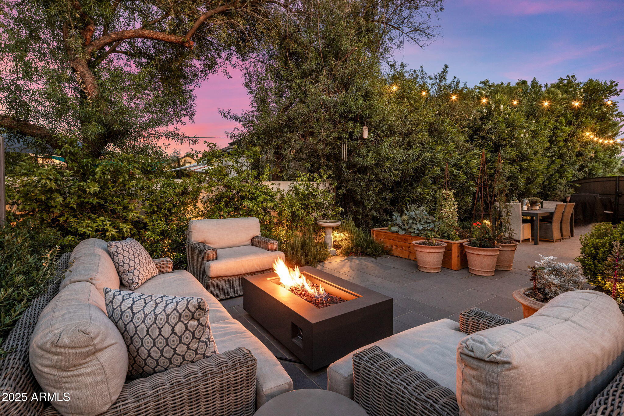 58 W WILSHIRE Drive