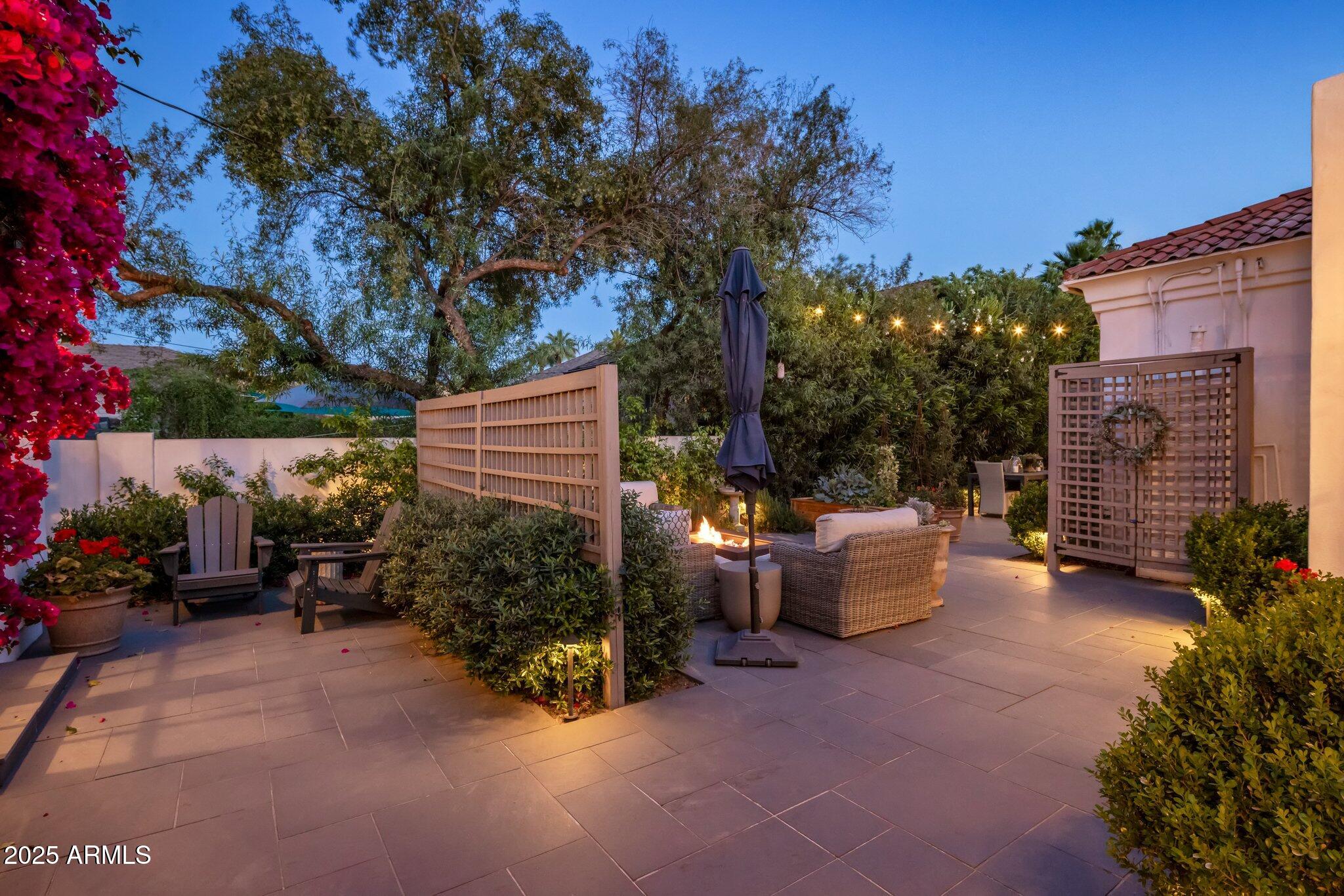 58 W WILSHIRE Drive