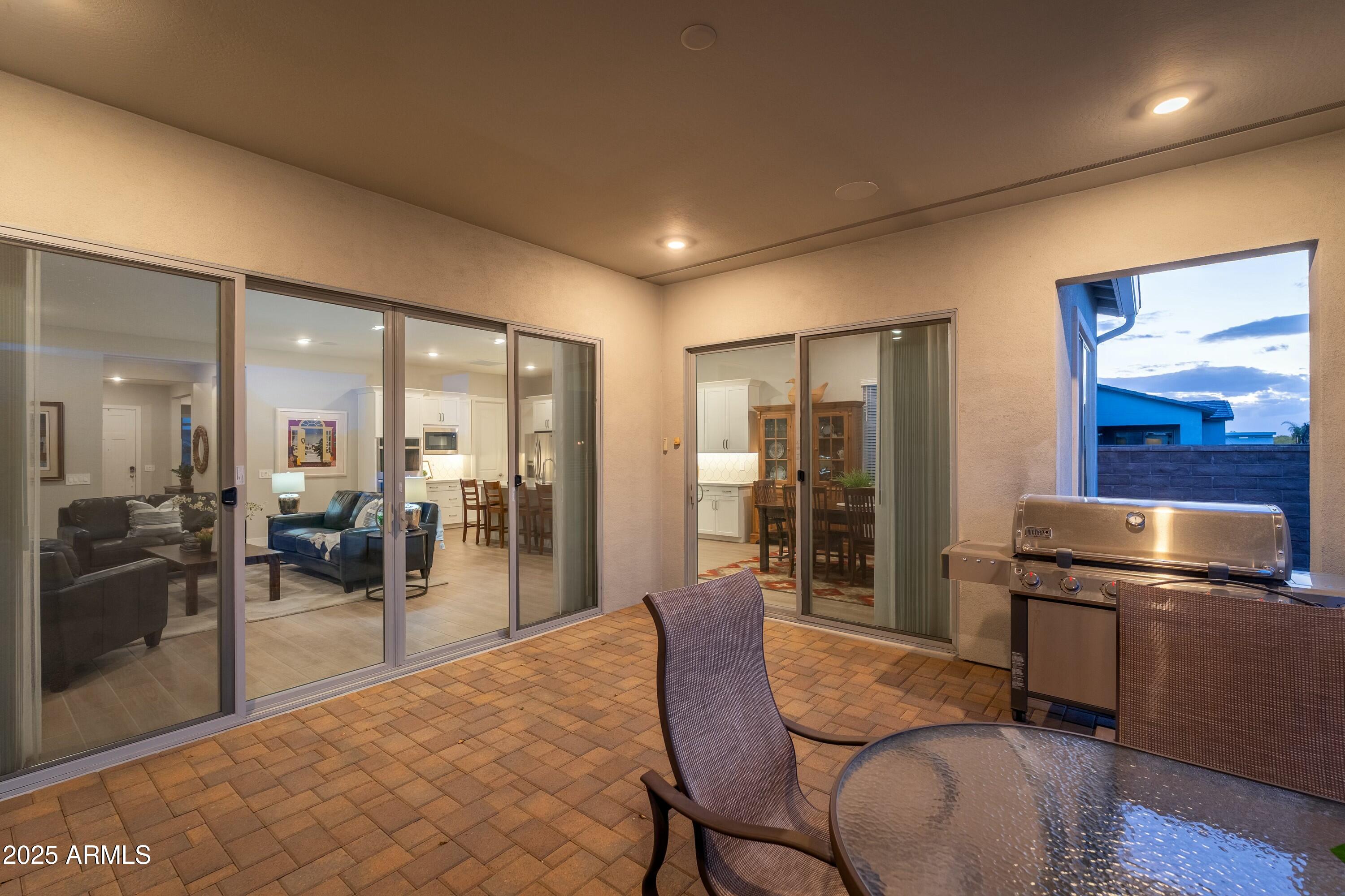 1290 E LODGEPOLE Court