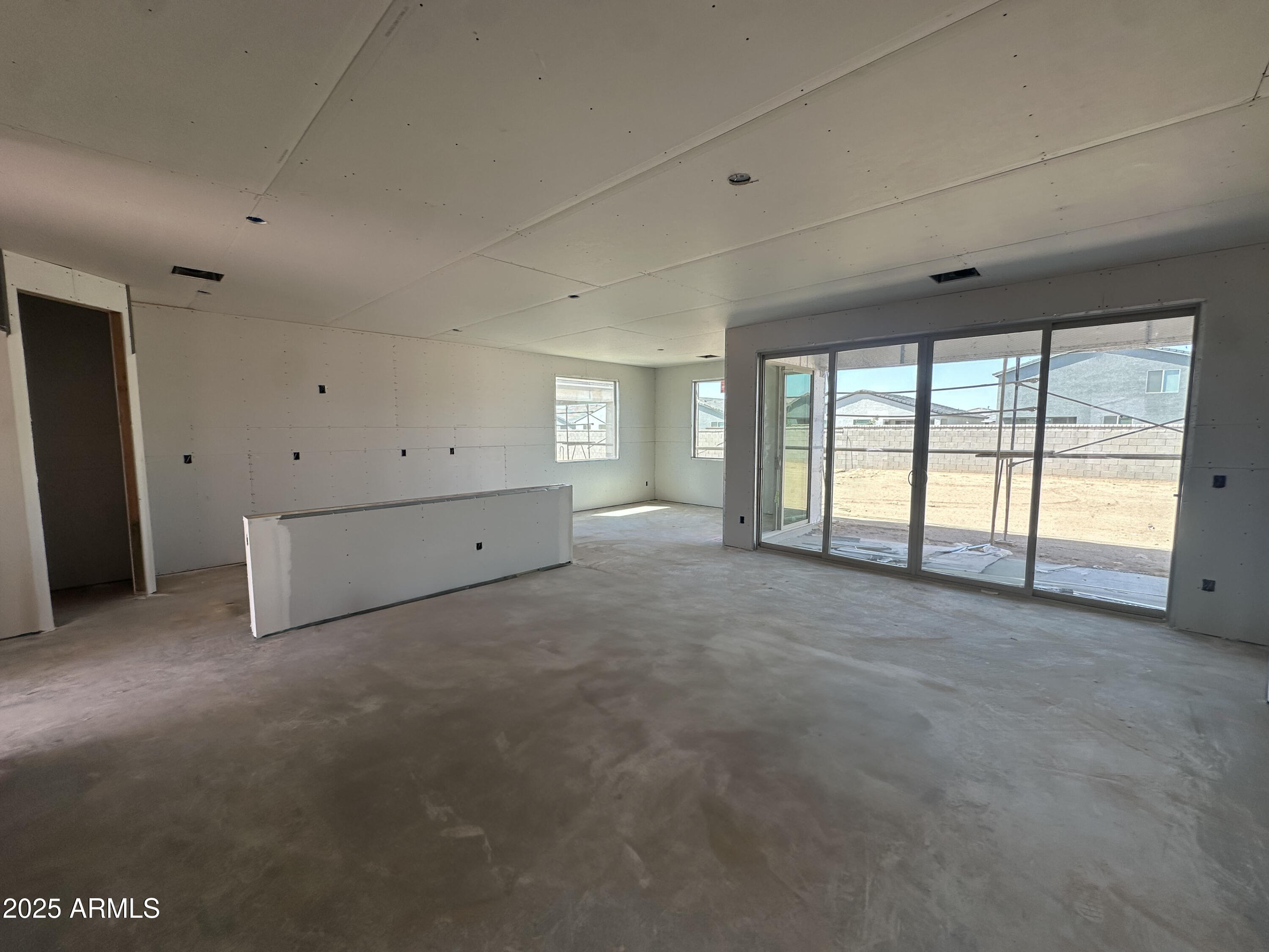 2356 E SPUR Drive