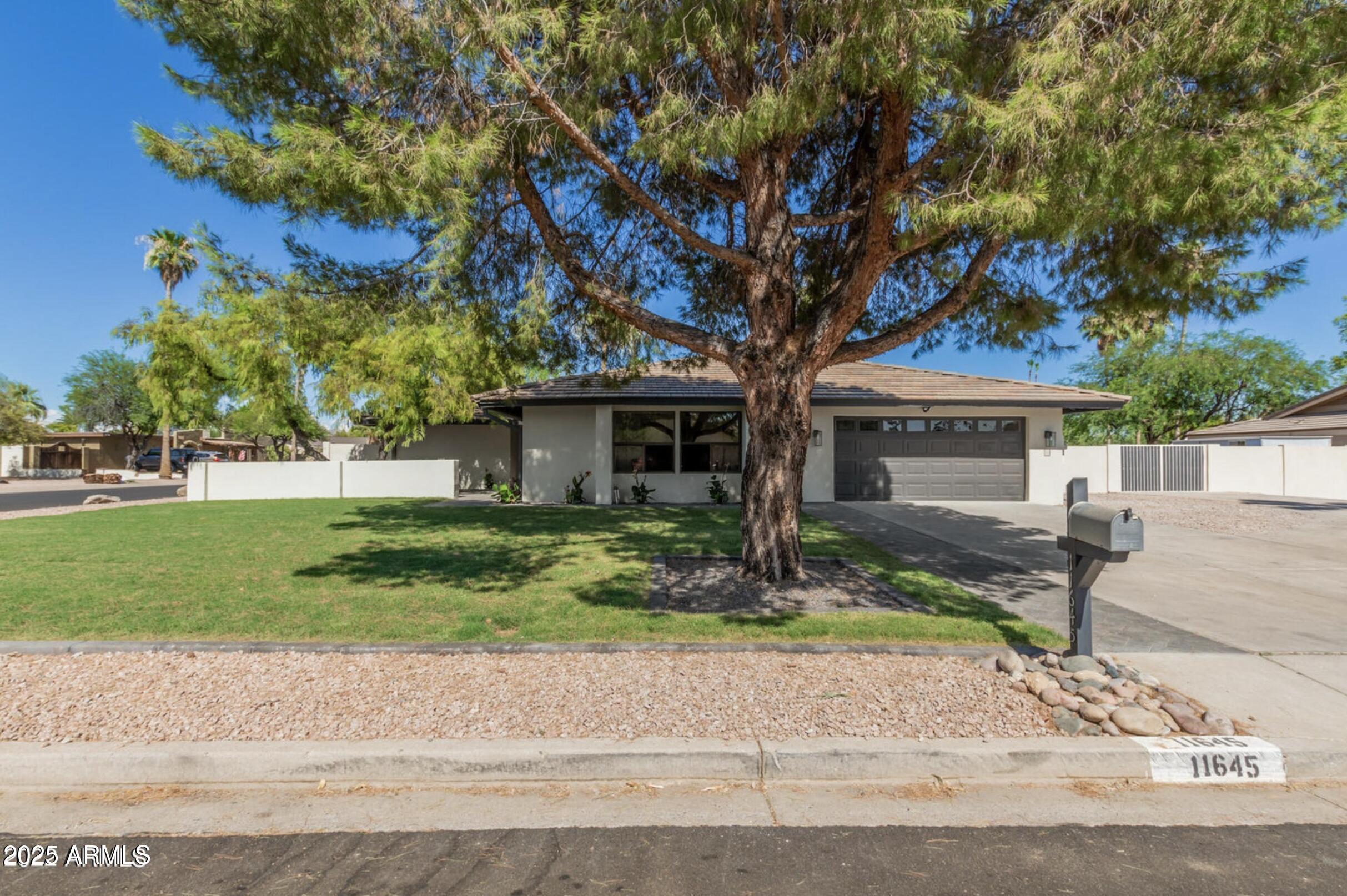 11645 N 50th Street