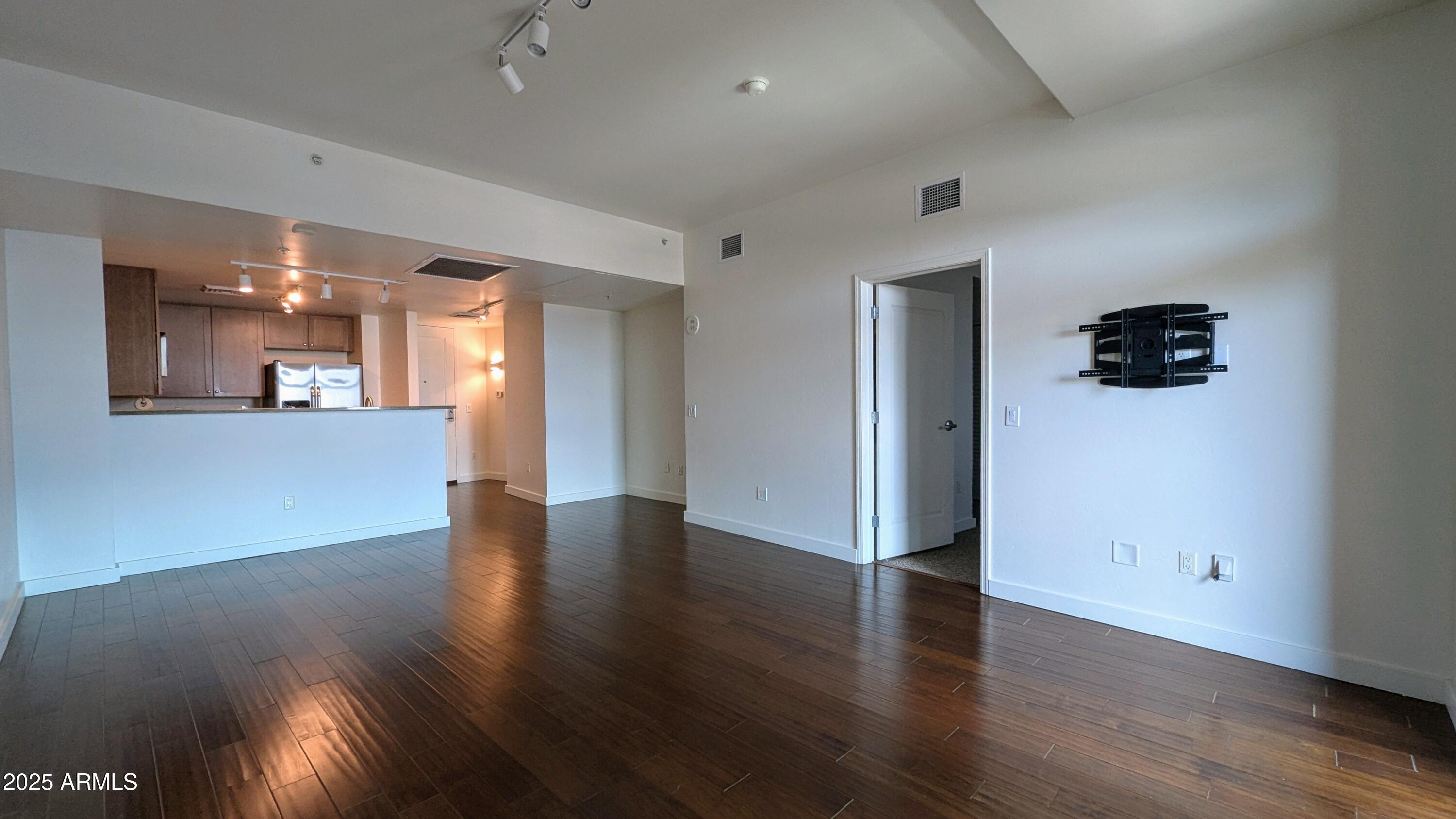 310 S 4TH Street 1903