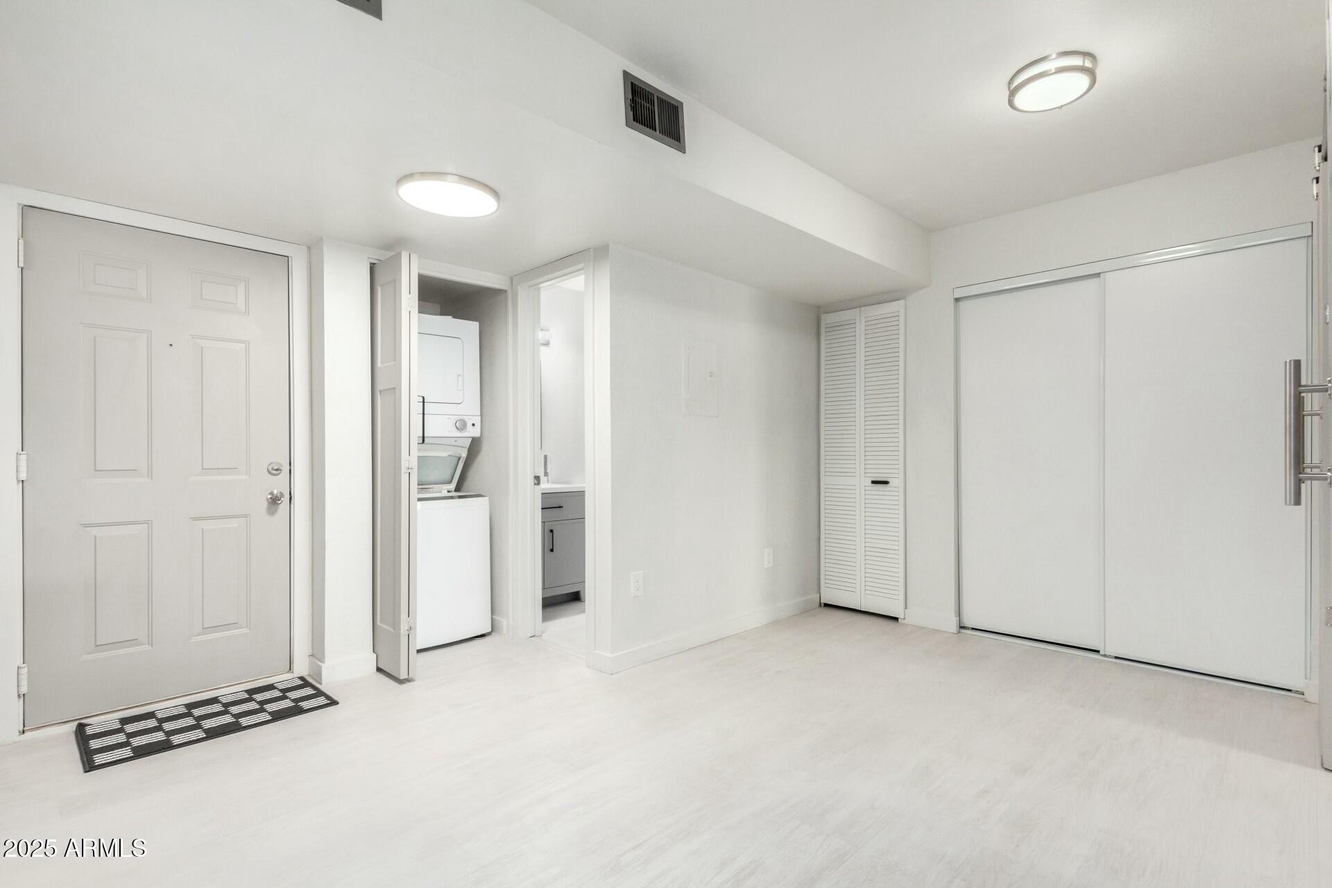 540 N MAY 1075