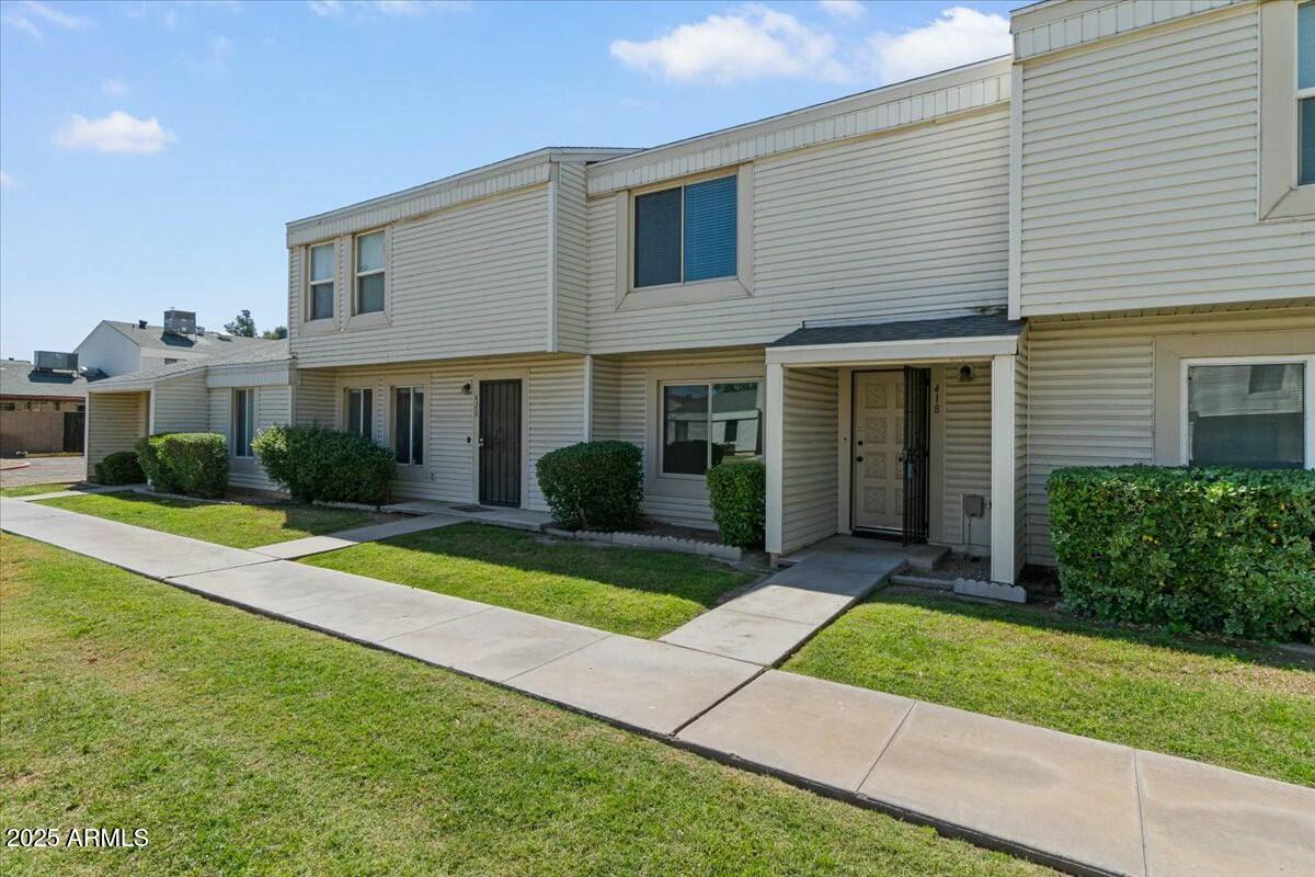418 E WOODMAN Drive