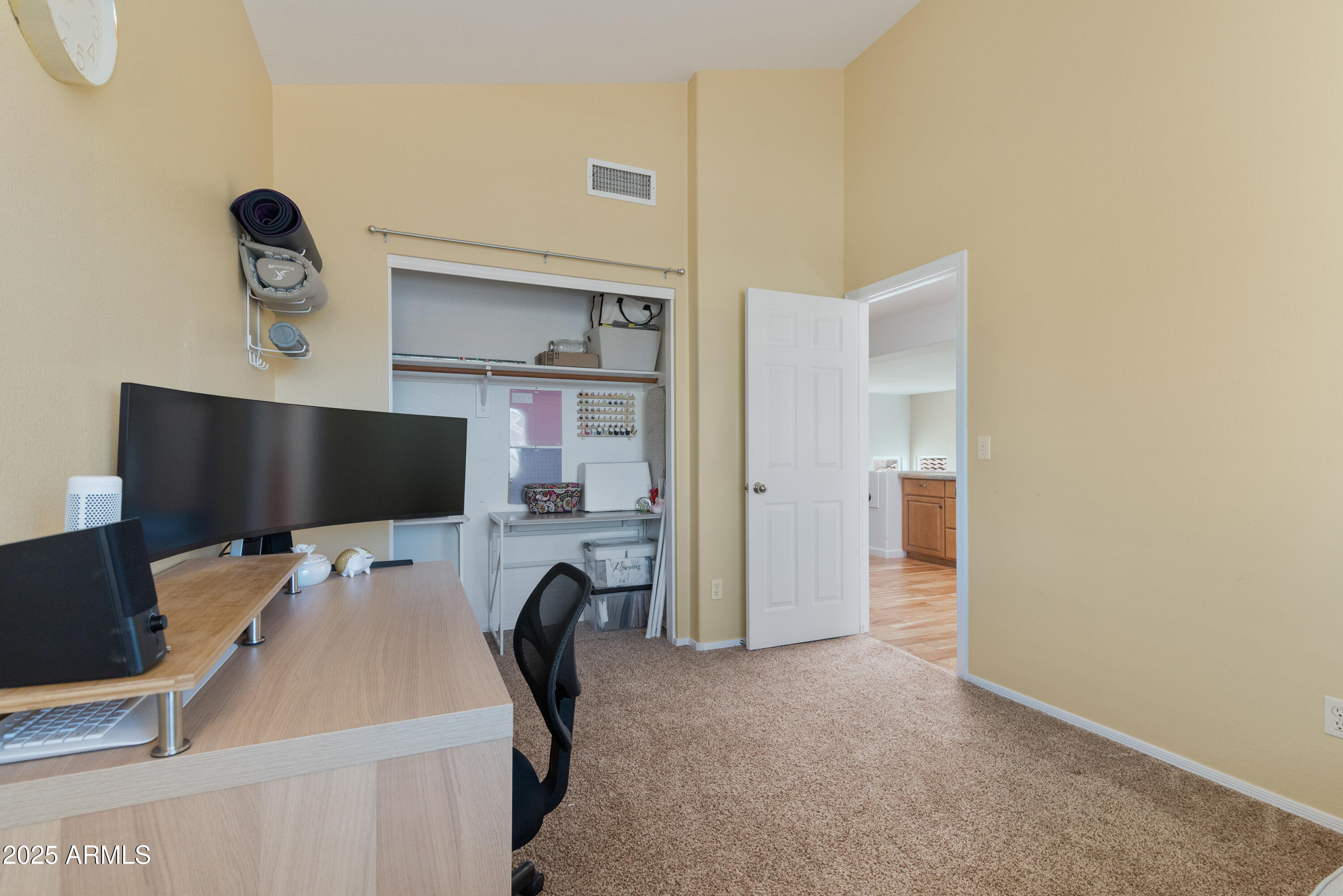 162 W EL FREDA Road