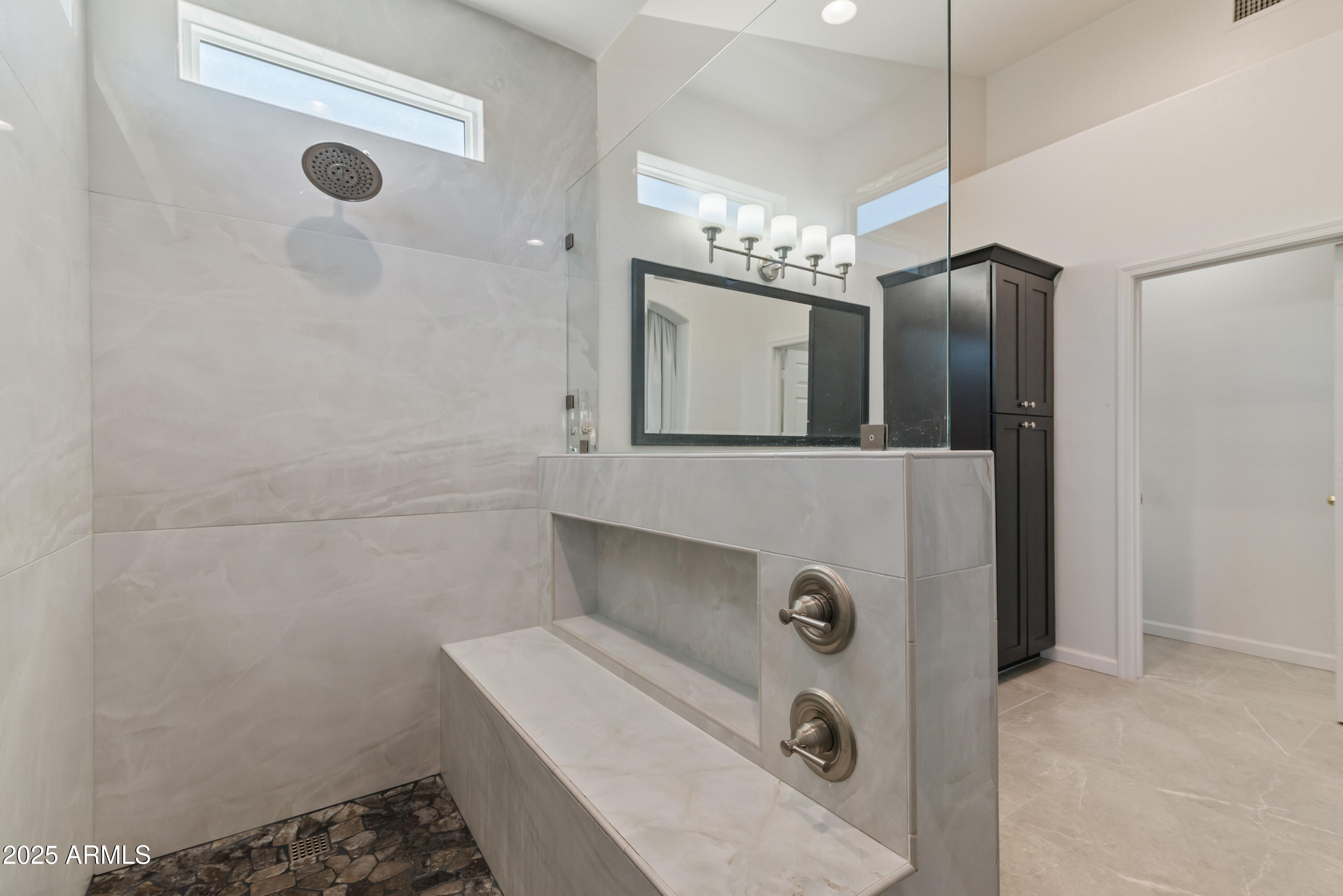 162 W EL FREDA Road
