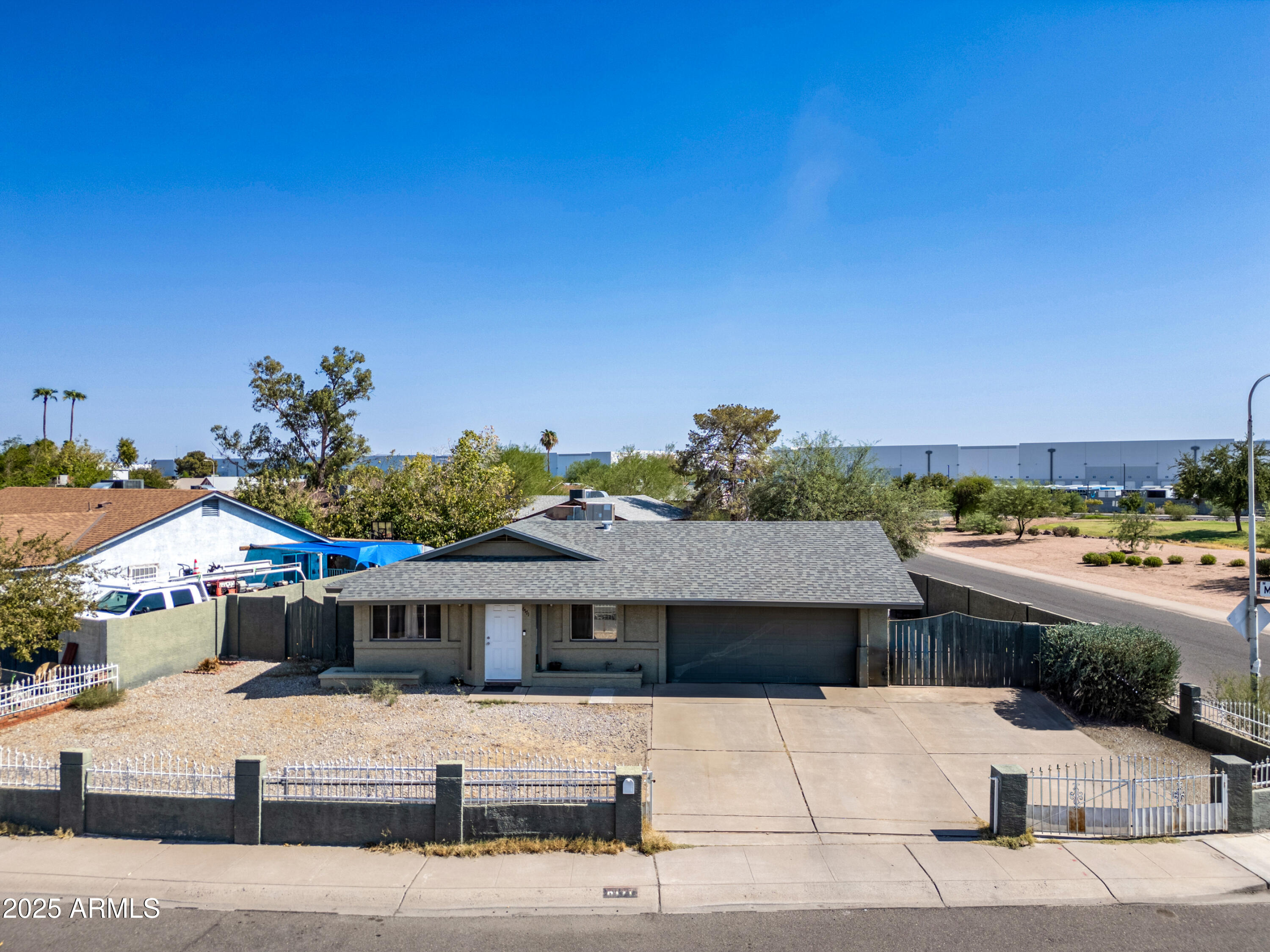 6171 W MCKINLEY Street
