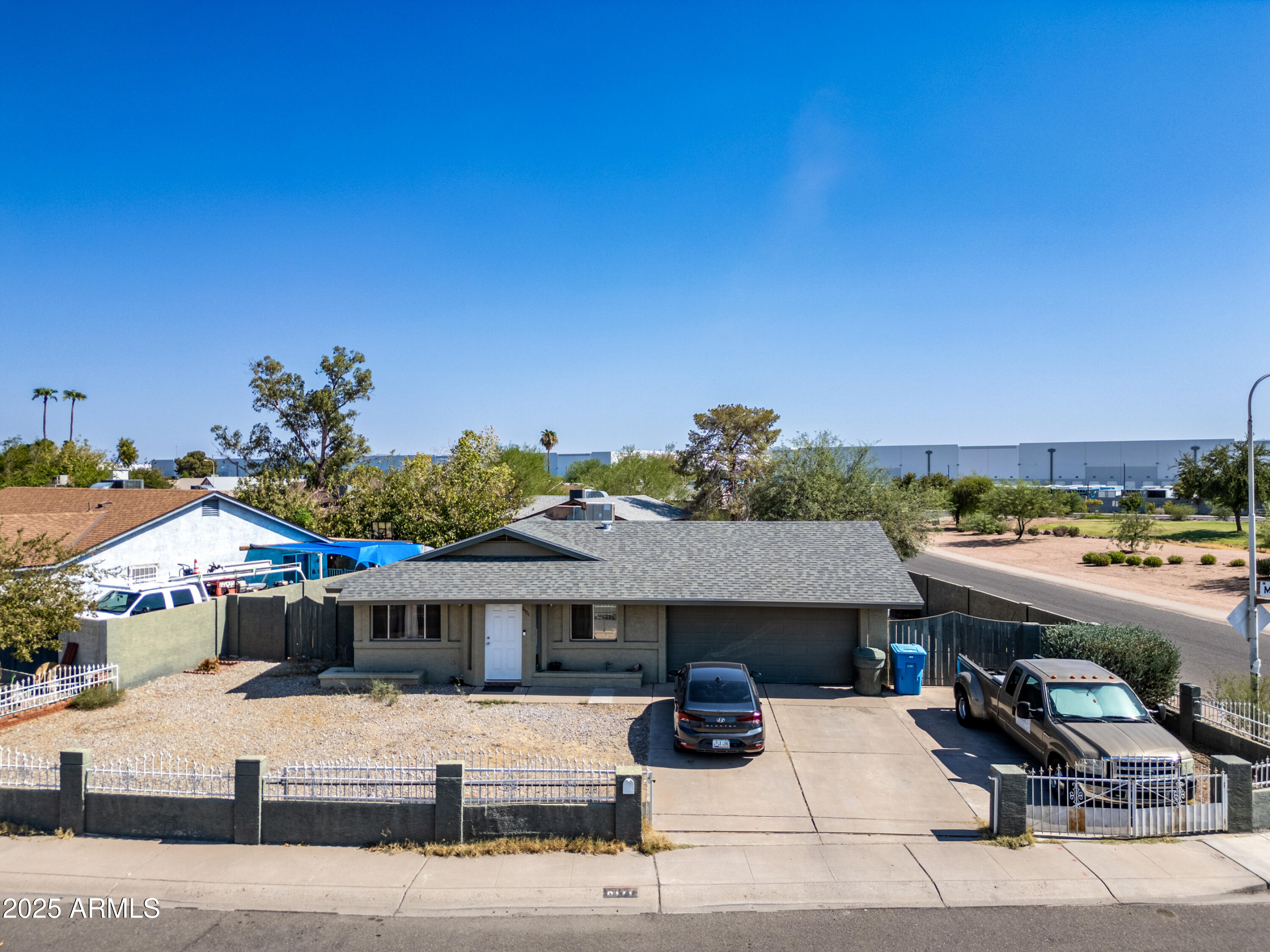 6171 W MCKINLEY Street