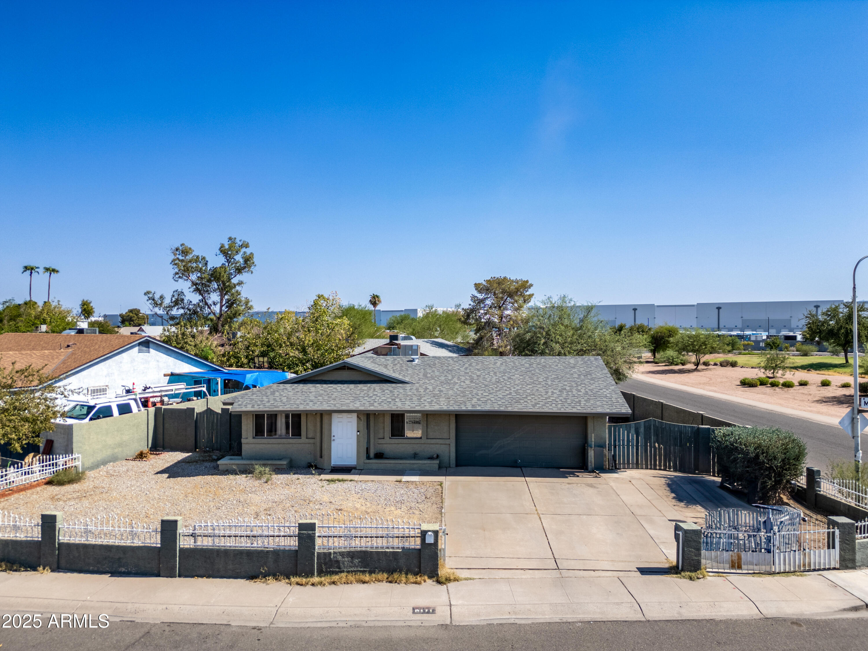 6171 W MCKINLEY Street