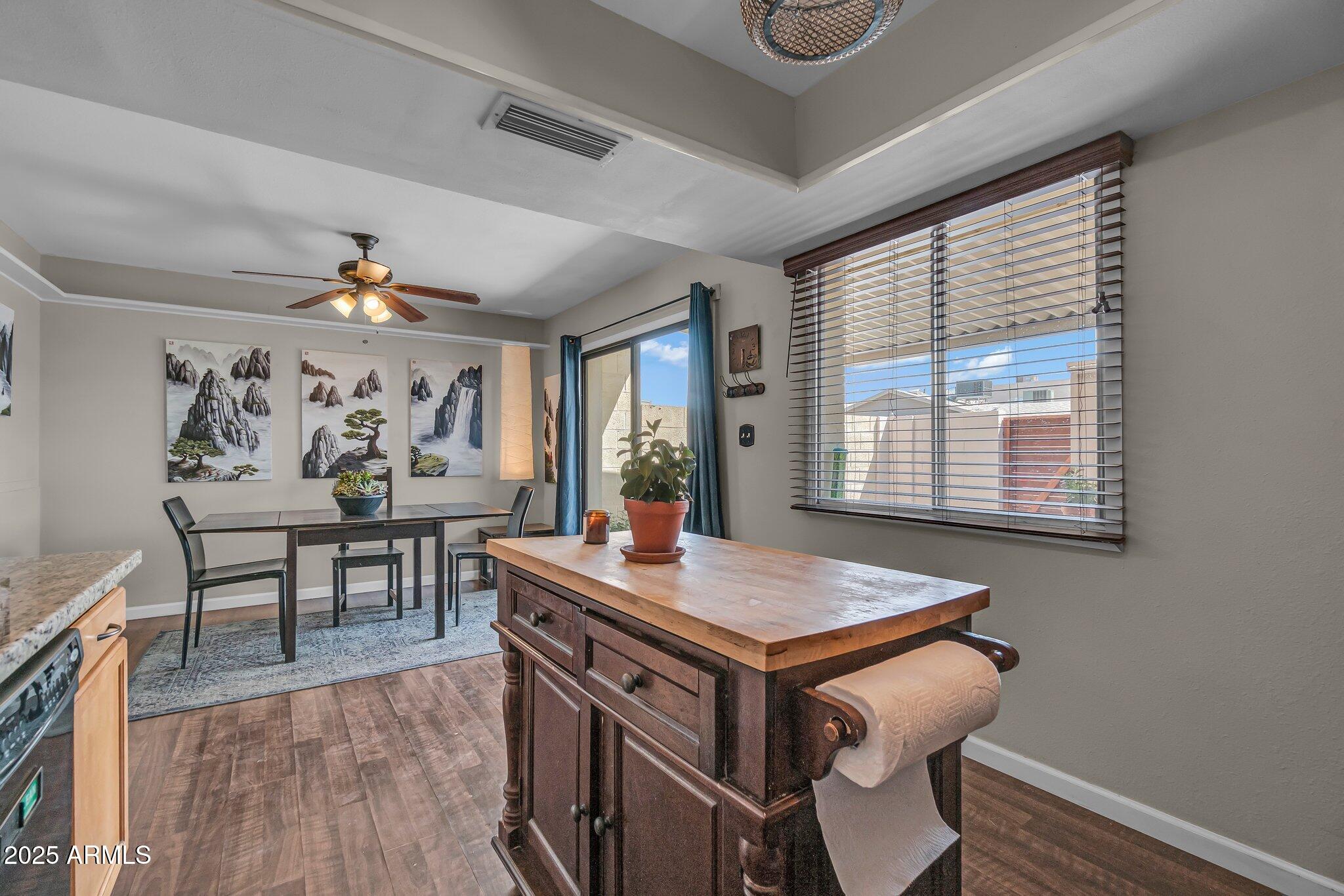 225 N STANDAGE 139
