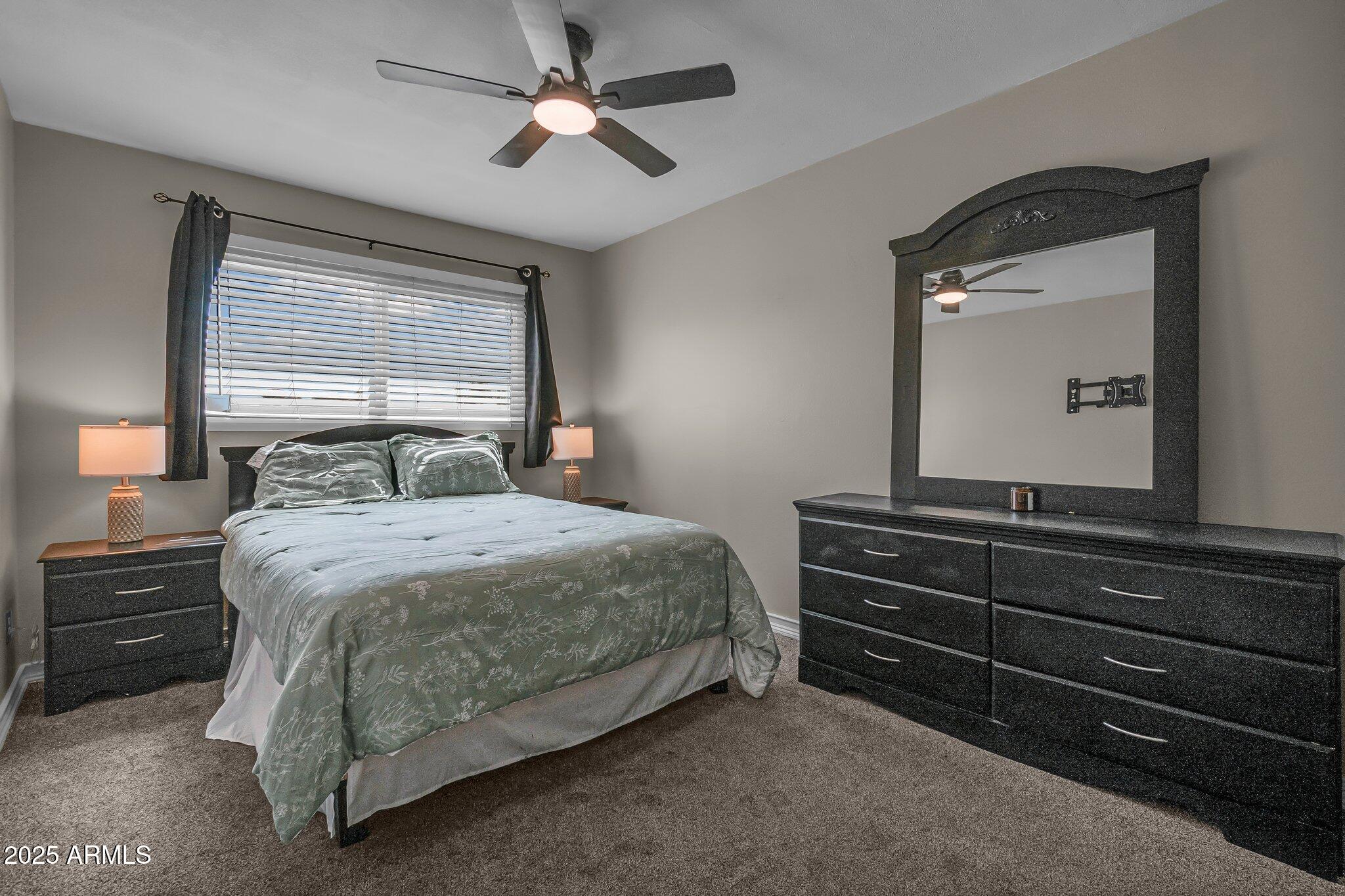 225 N STANDAGE 139