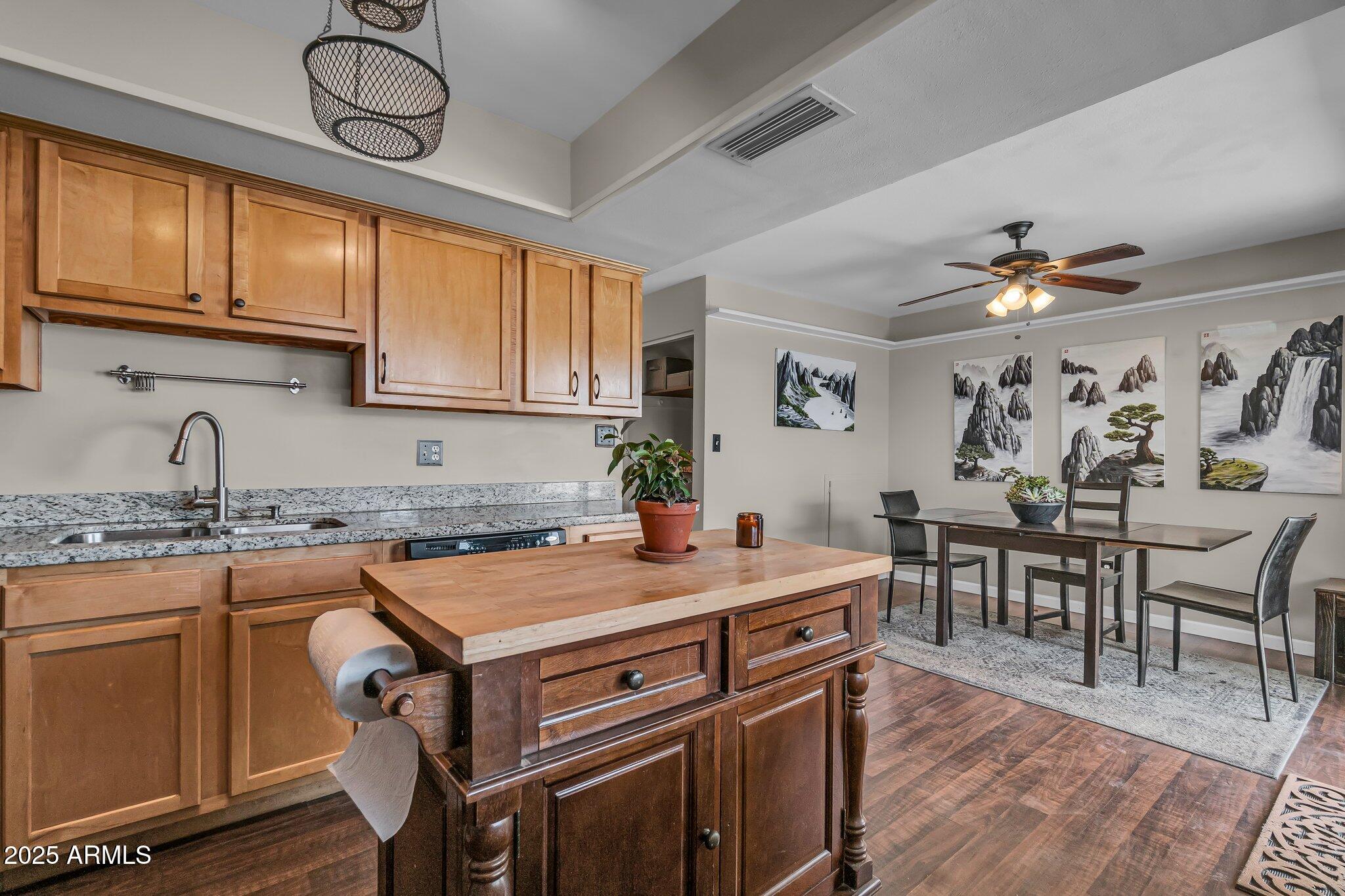225 N STANDAGE 139