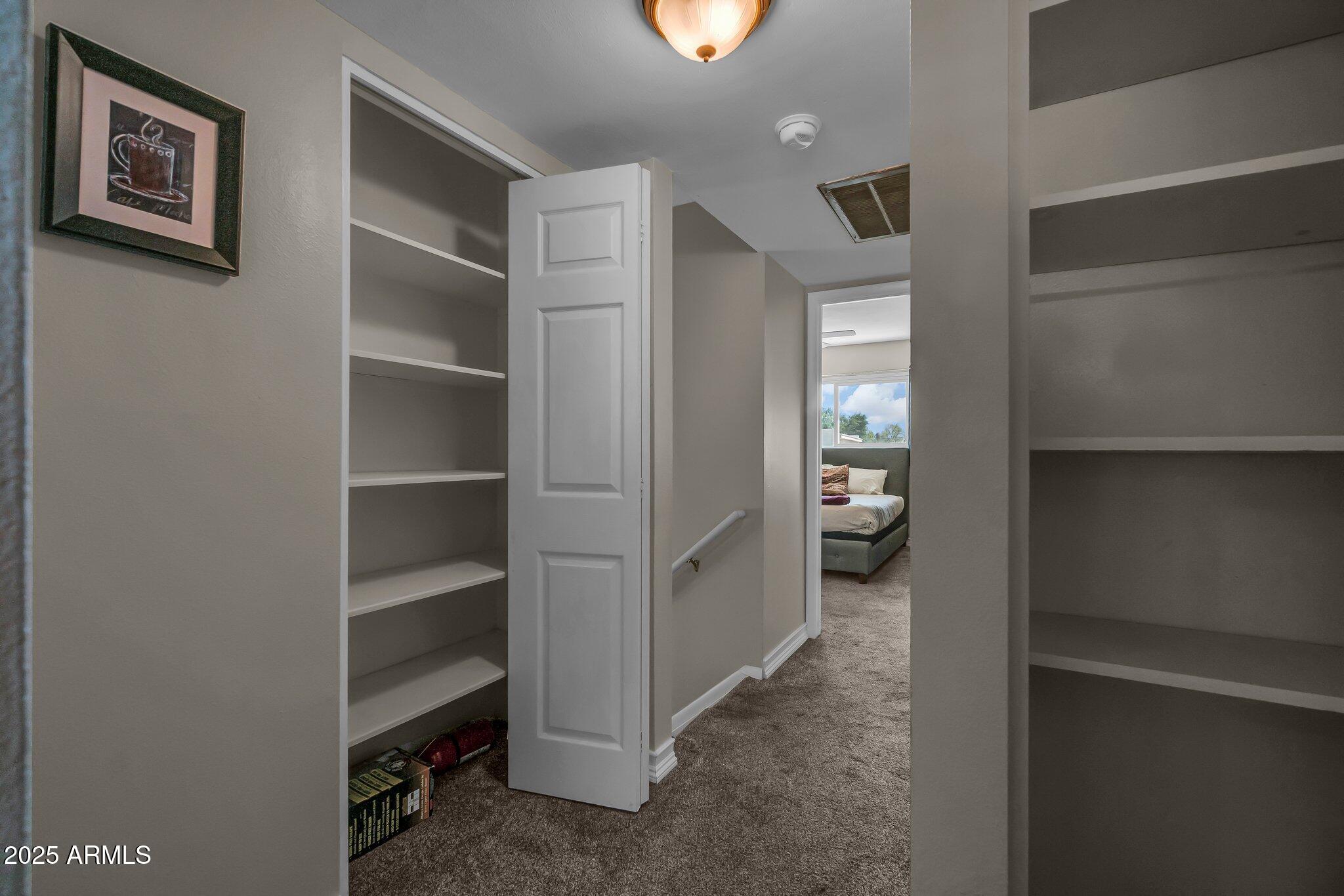 225 N STANDAGE 139