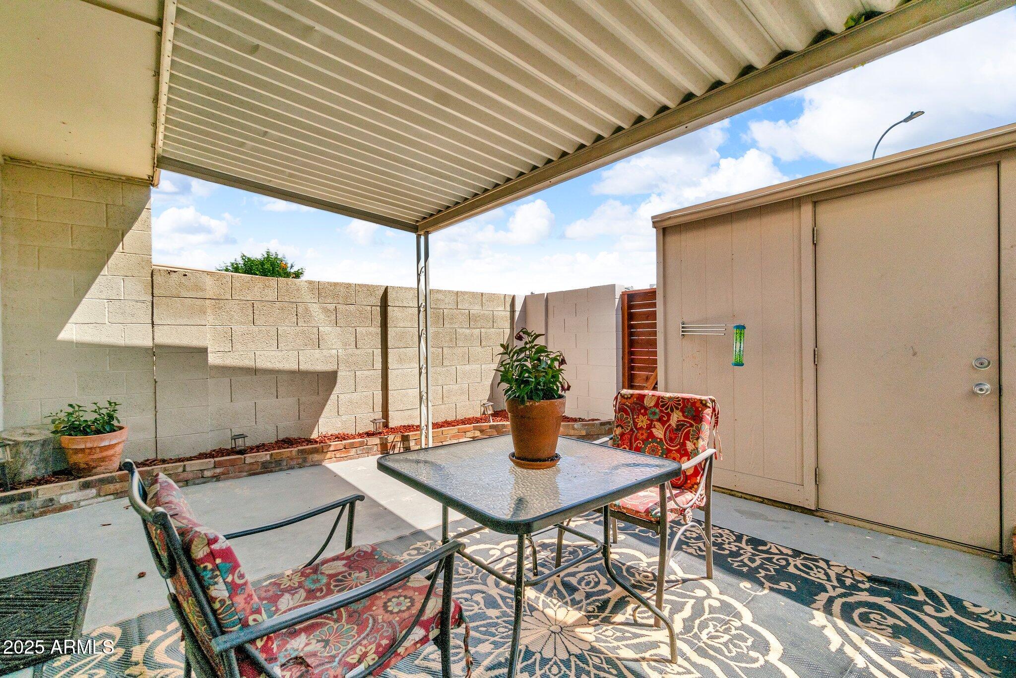 225 N STANDAGE 139