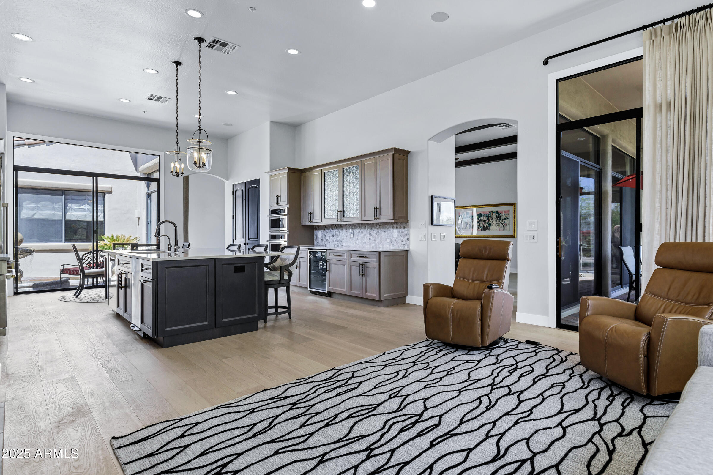 8117 E WINGSPAN Way