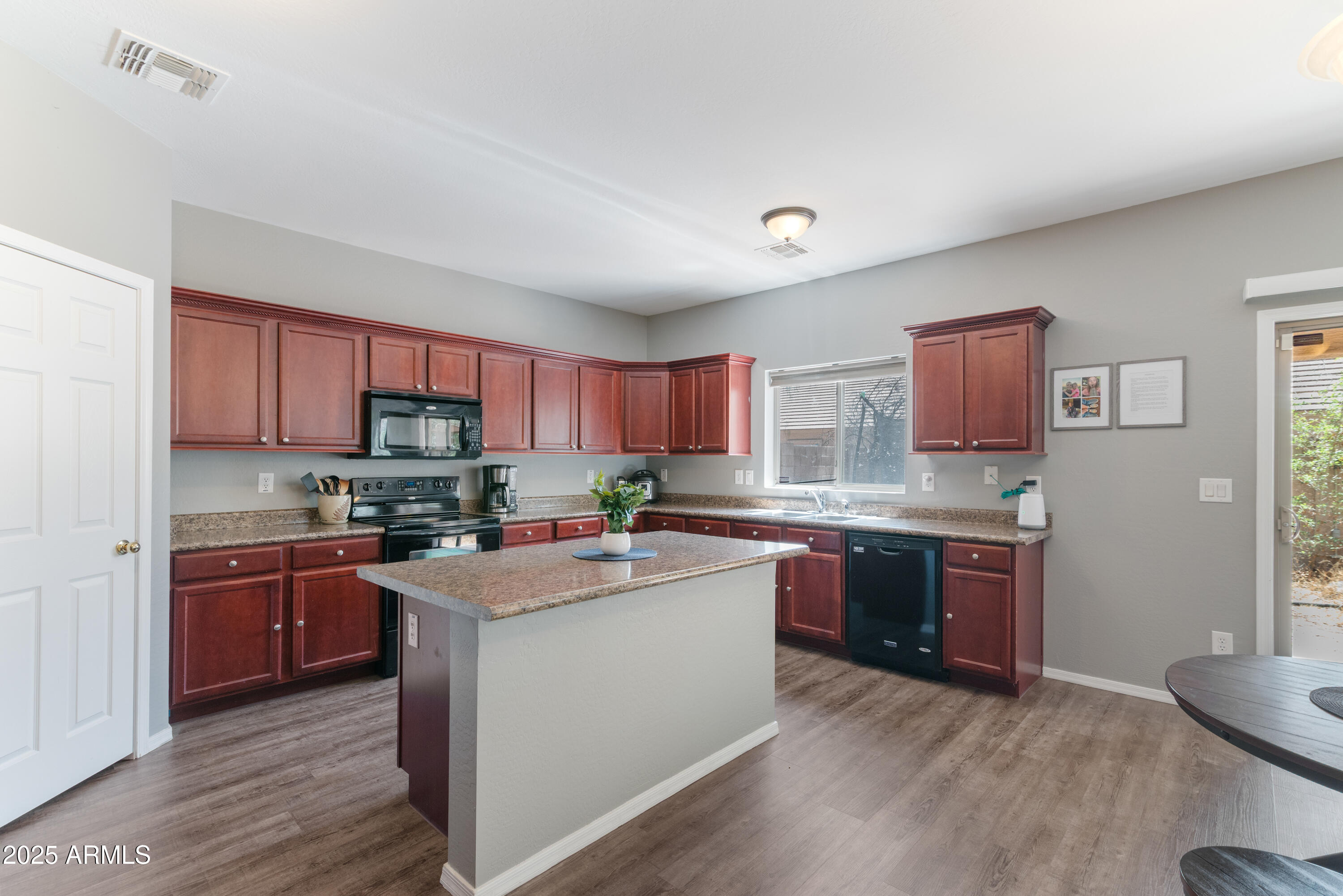 23955 W LA SALLE Street