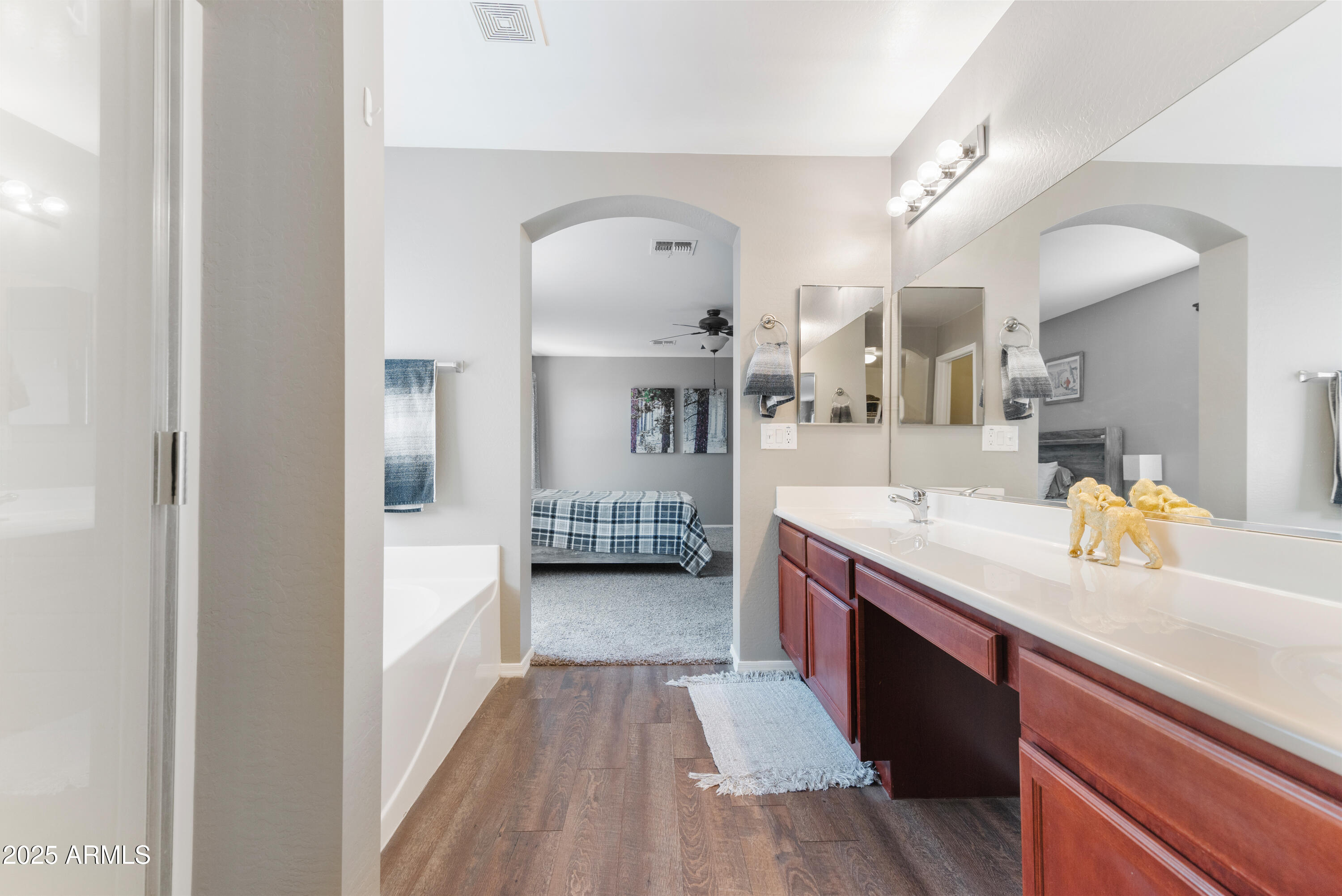 23955 W LA SALLE Street