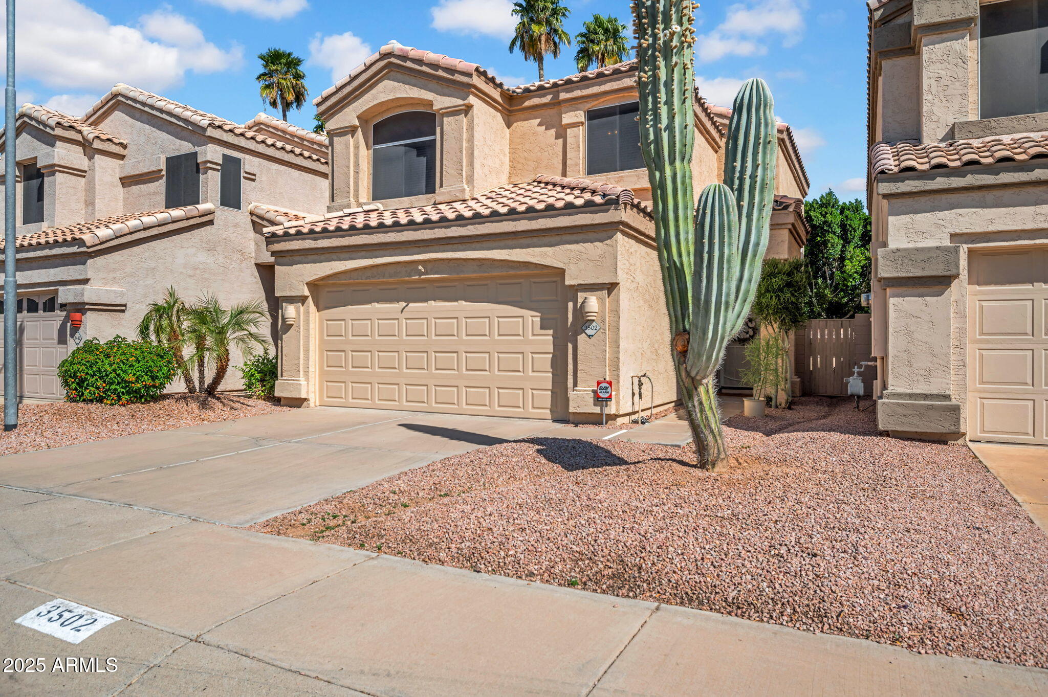 3502 E ROCKWOOD Drive