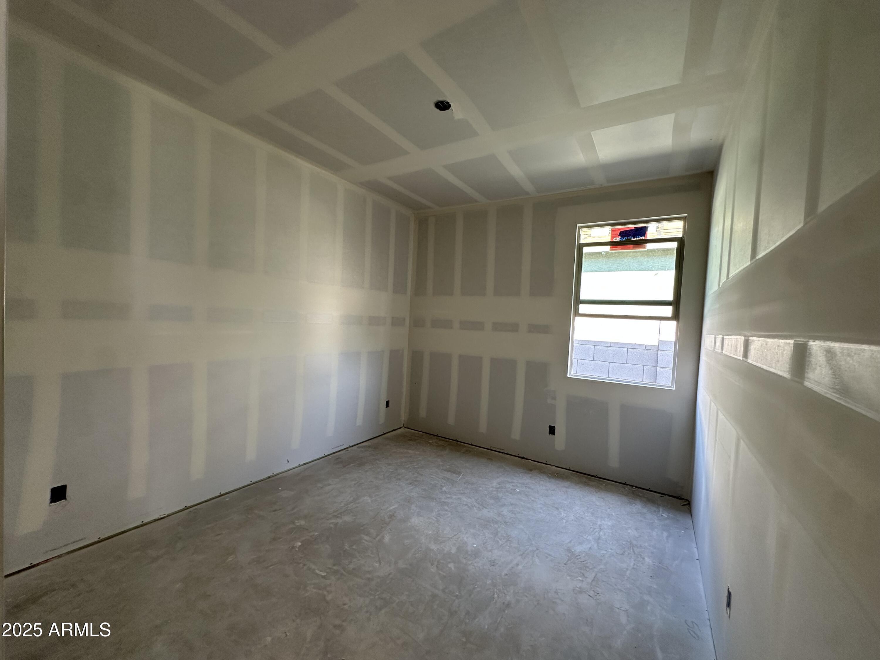 2328 E SPUR Drive