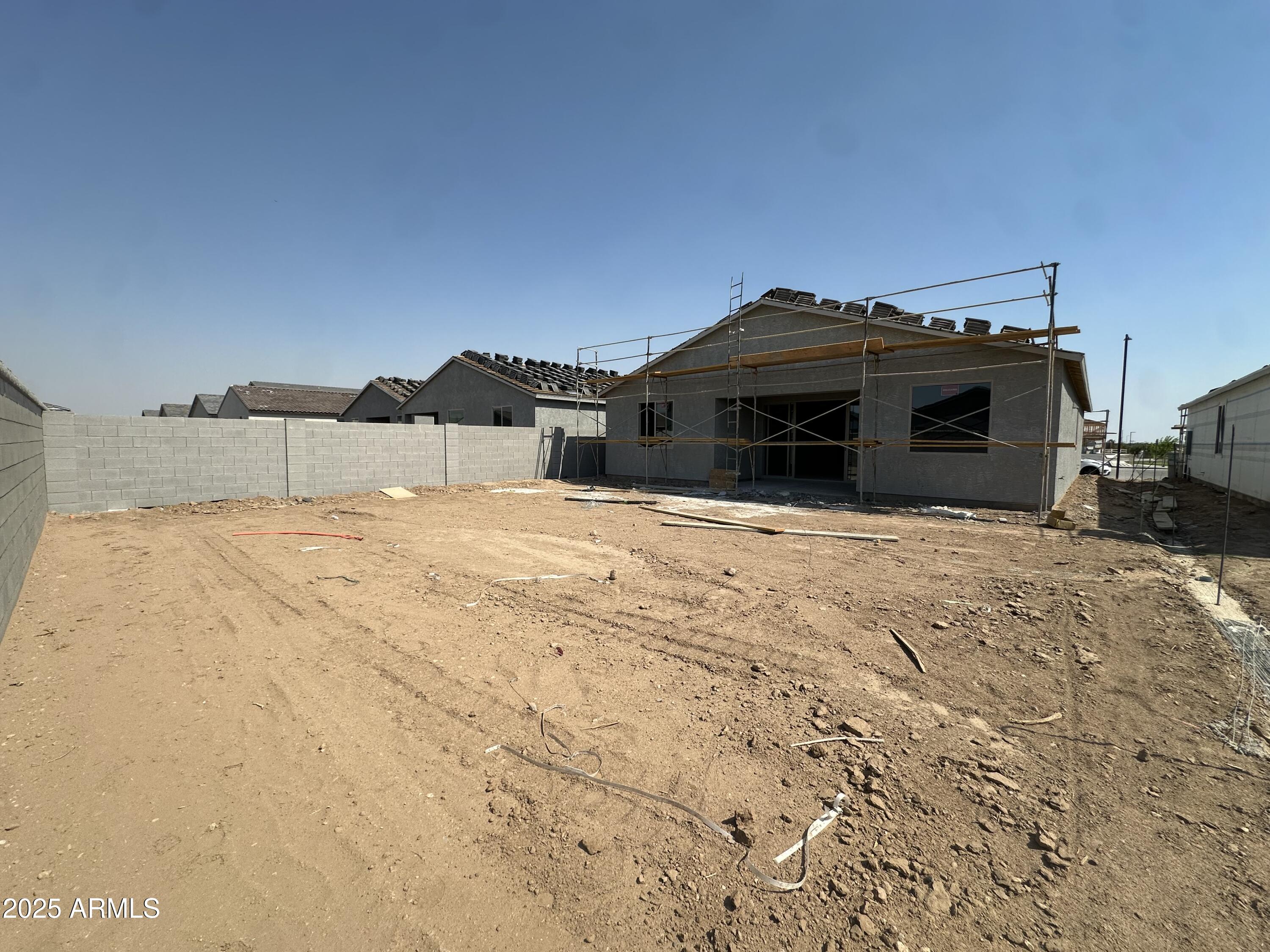 2328 E SPUR Drive