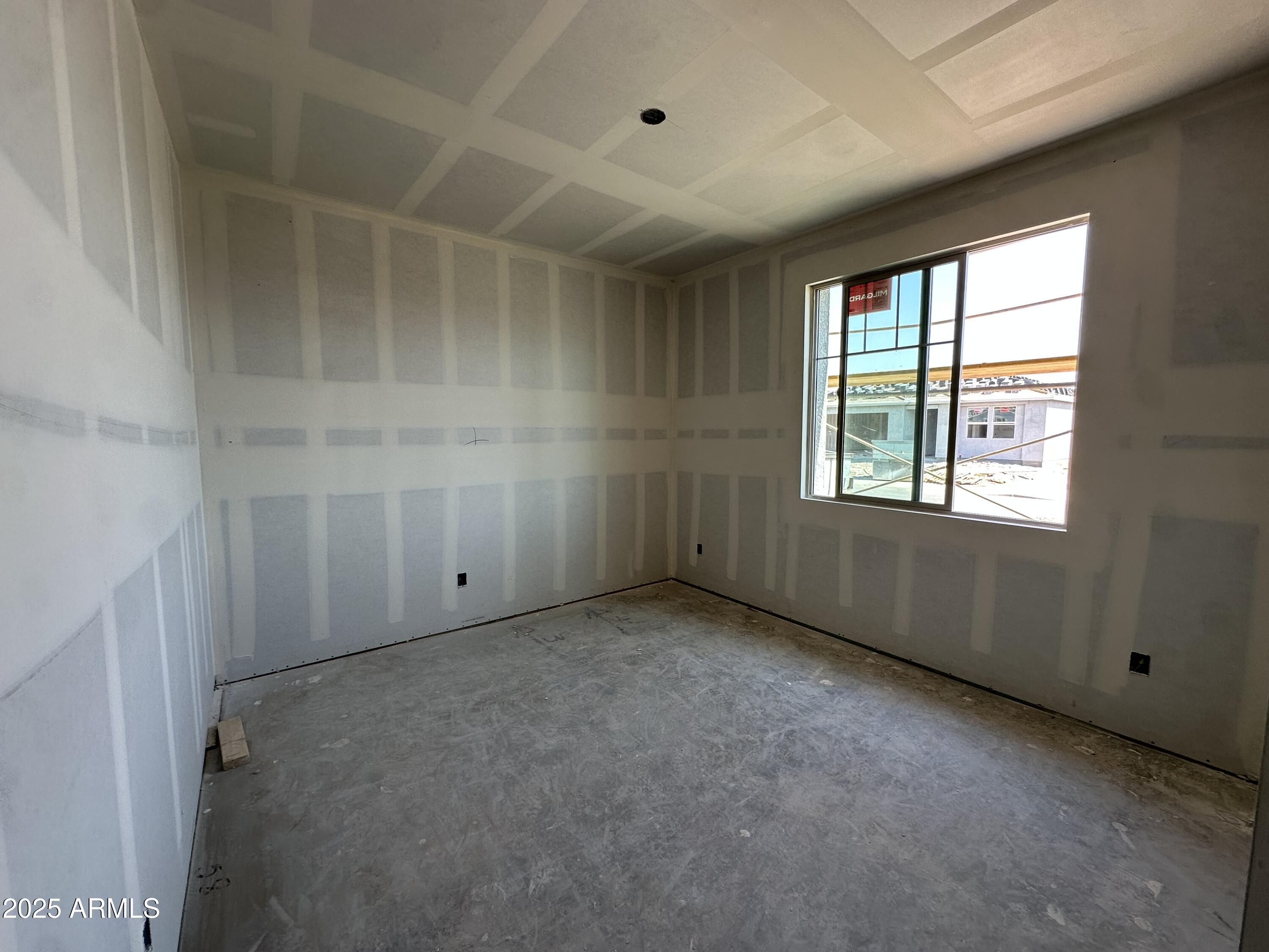 2328 E SPUR Drive