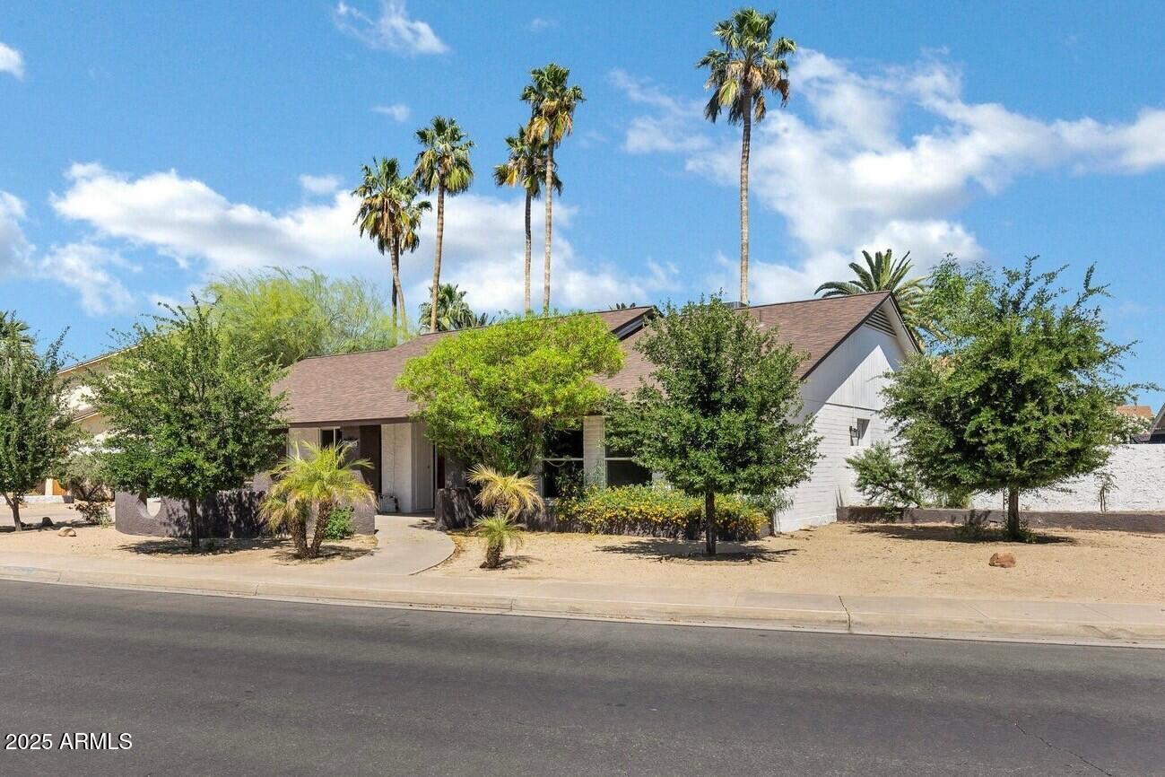2633 S EL DORADO Drive