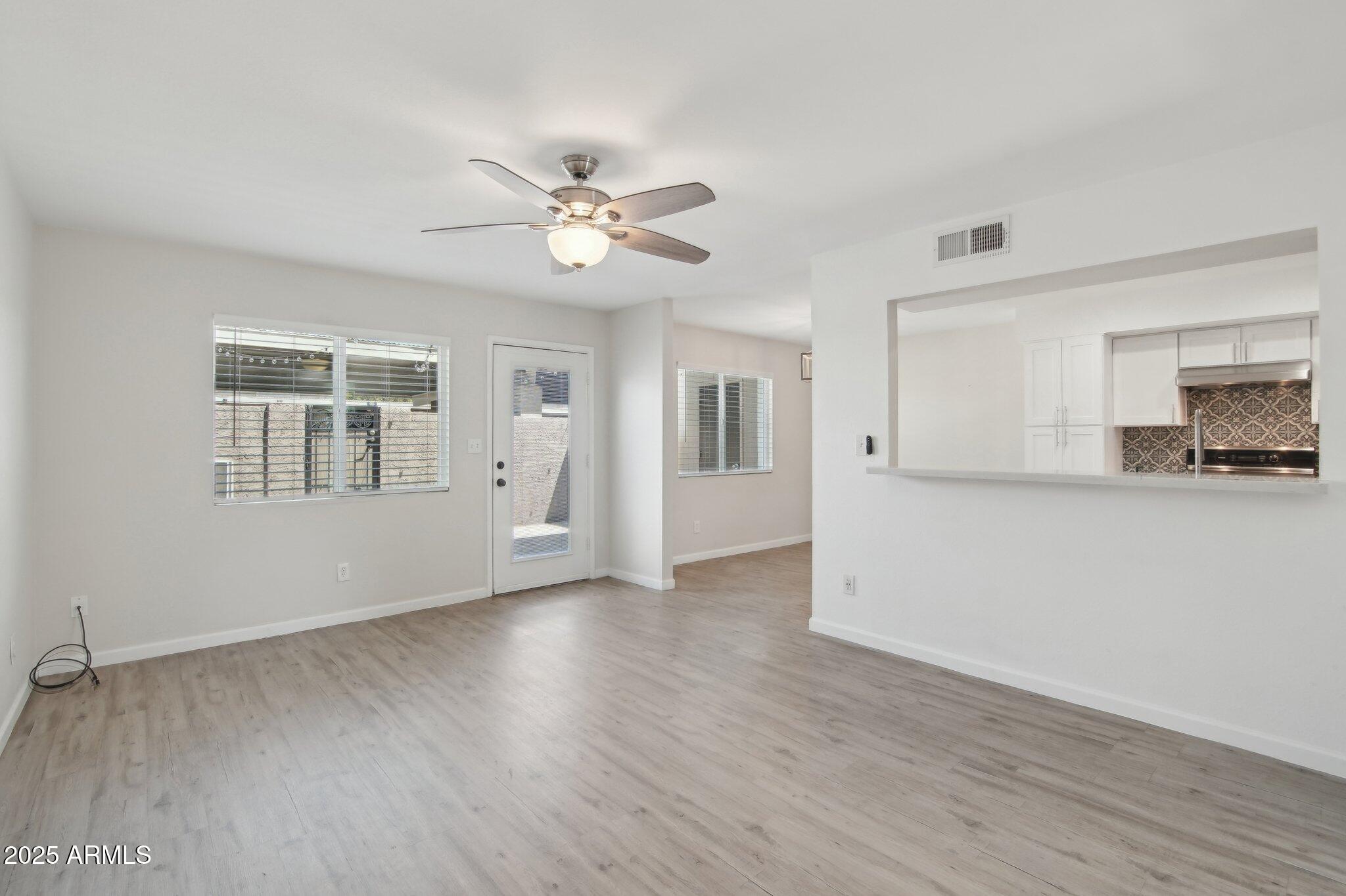 610 E MONTEBELLO Avenue 46