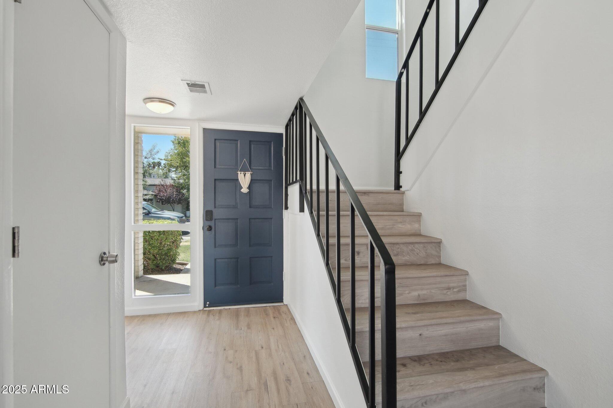 610 E MONTEBELLO Avenue 46