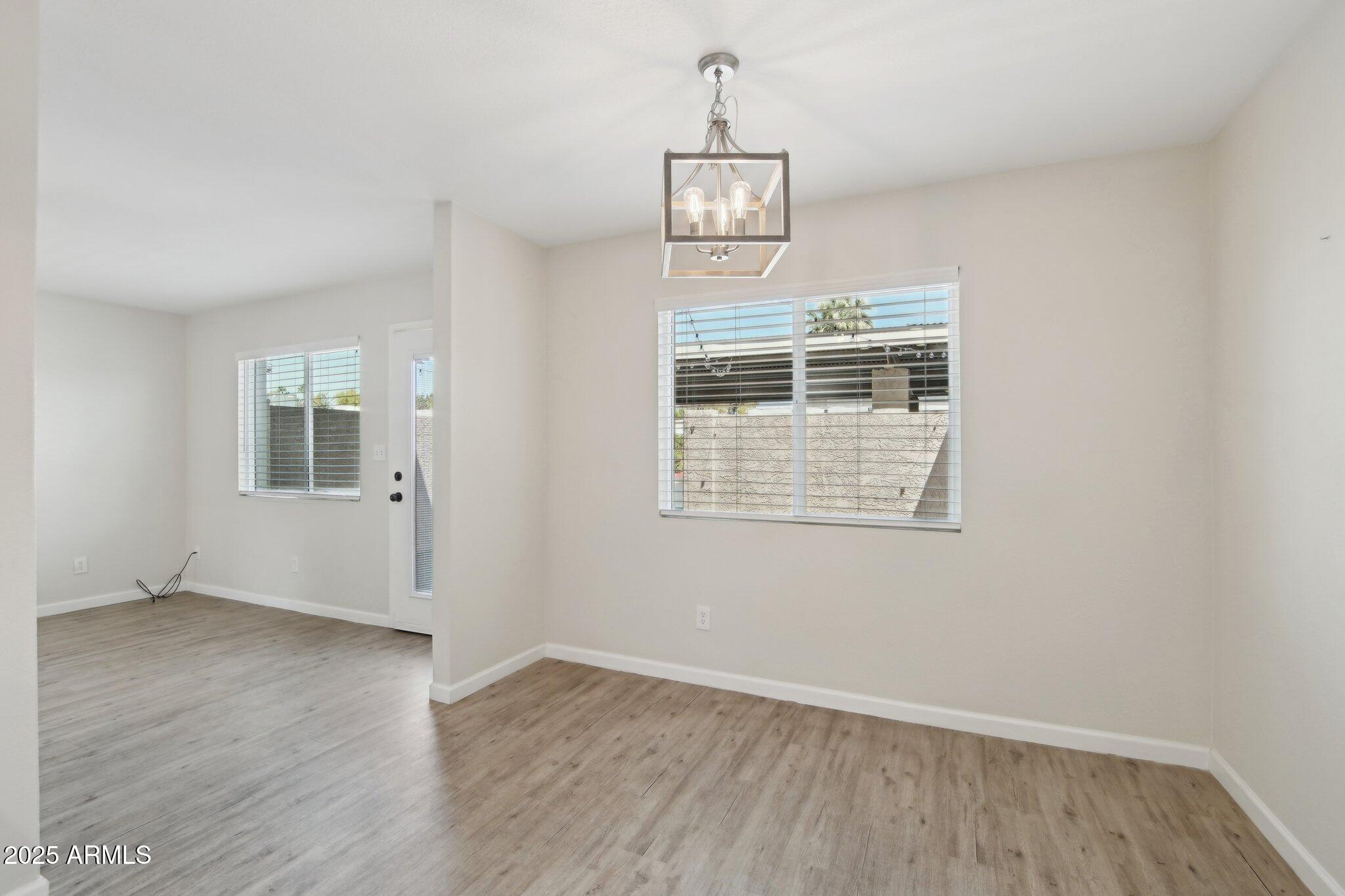 610 E MONTEBELLO Avenue 46